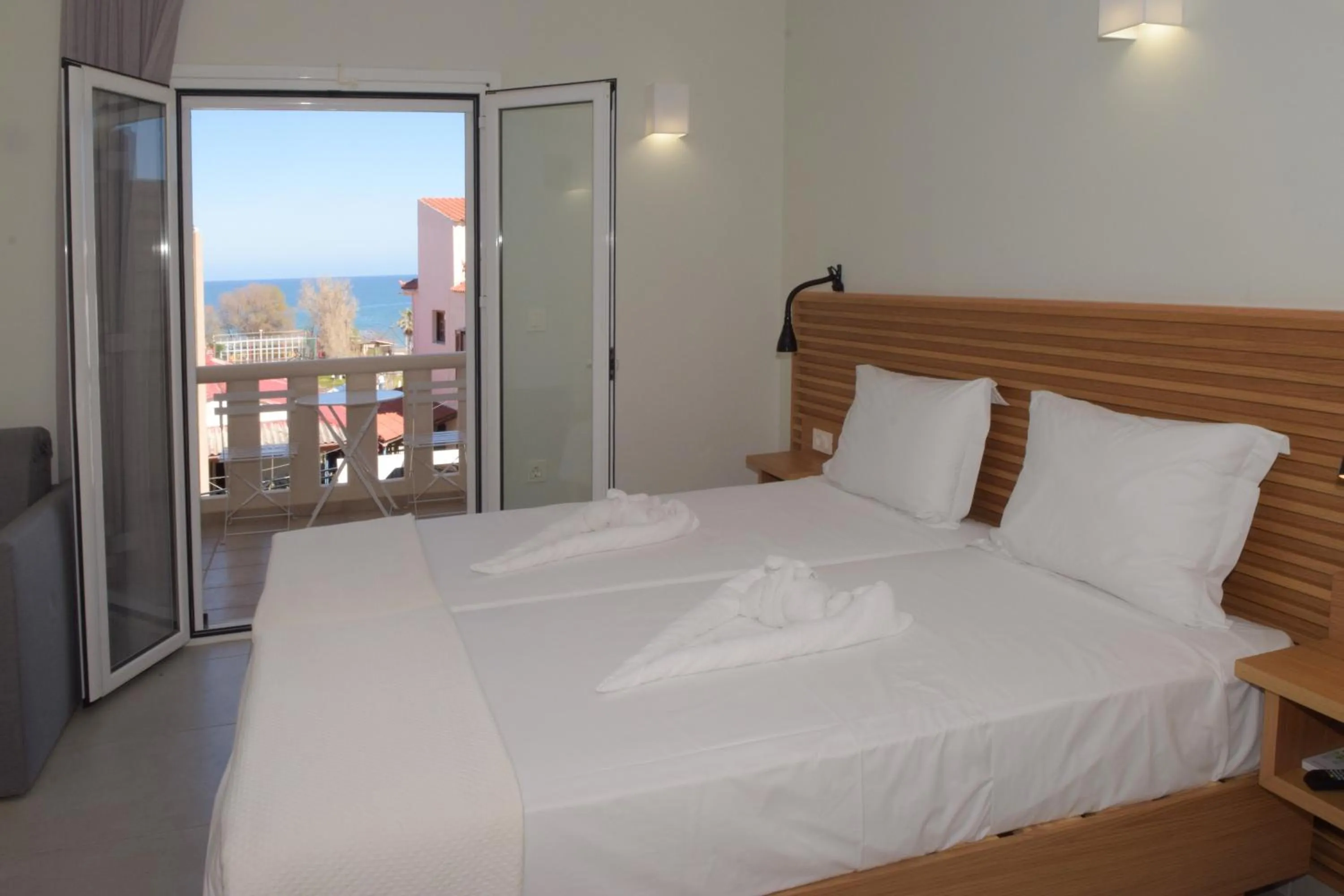 Sea view, Bed in Mithos Premium Rooms