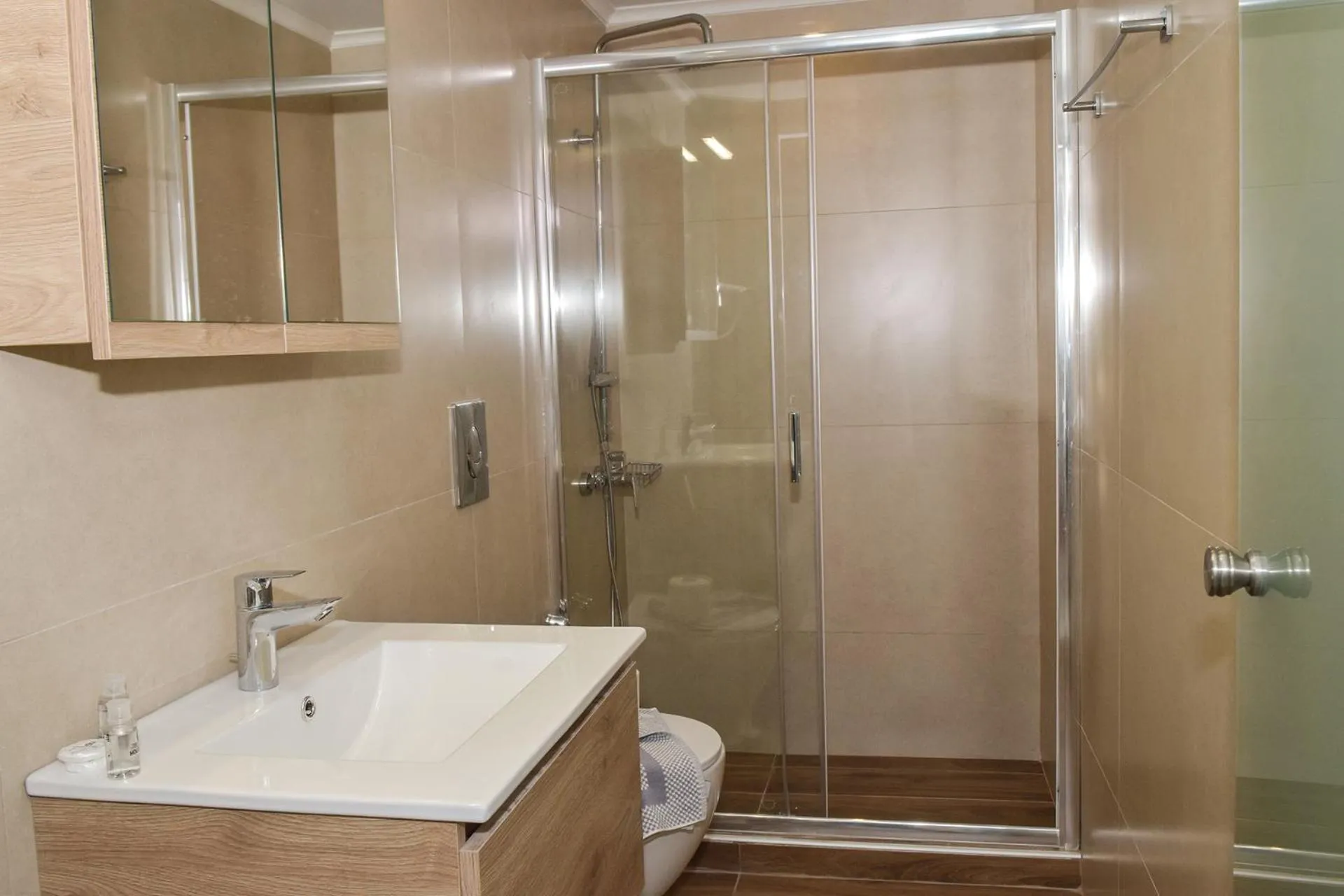 Shower in Mithos Premium Rooms