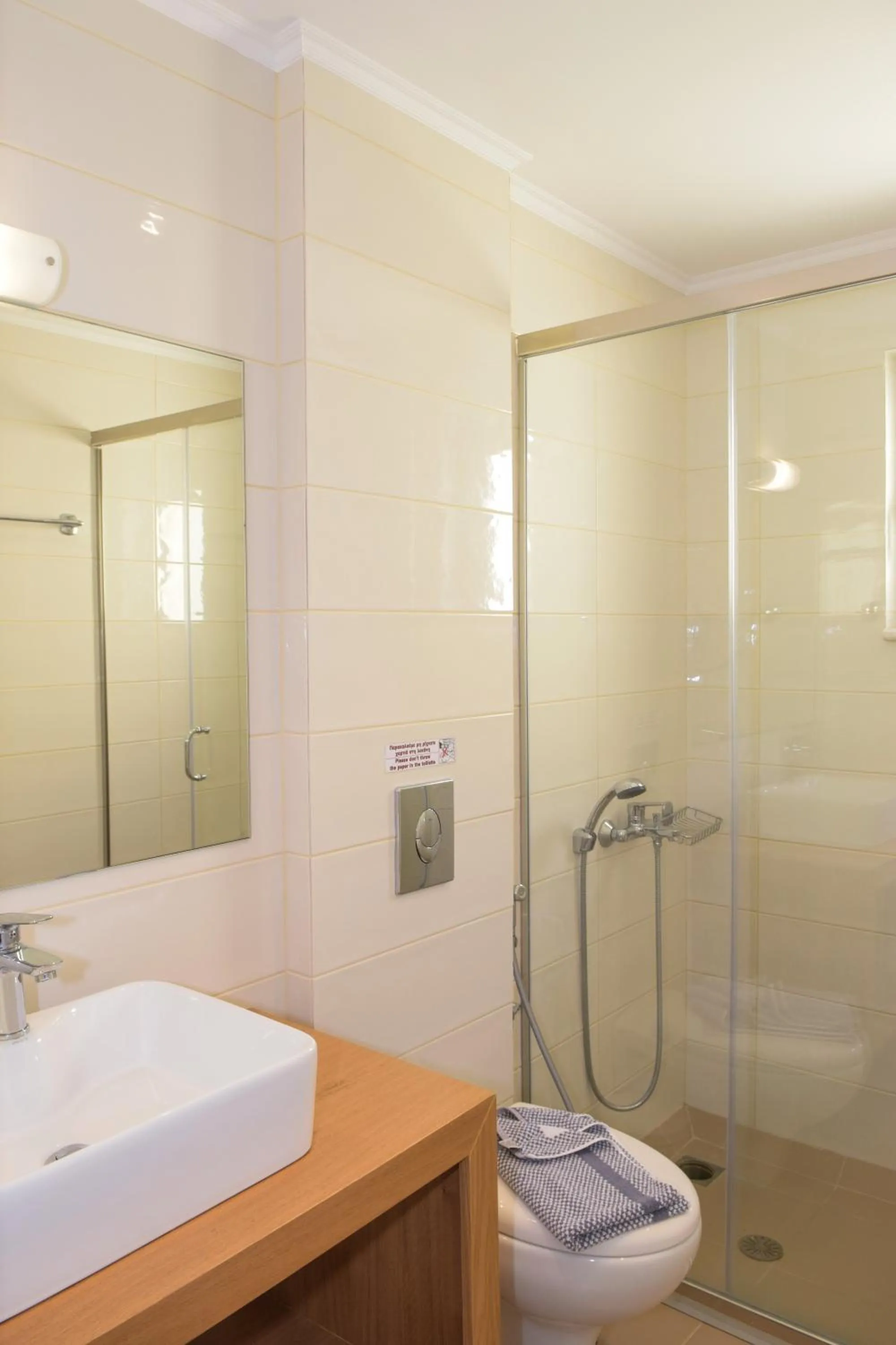 Shower in Mithos Premium Rooms