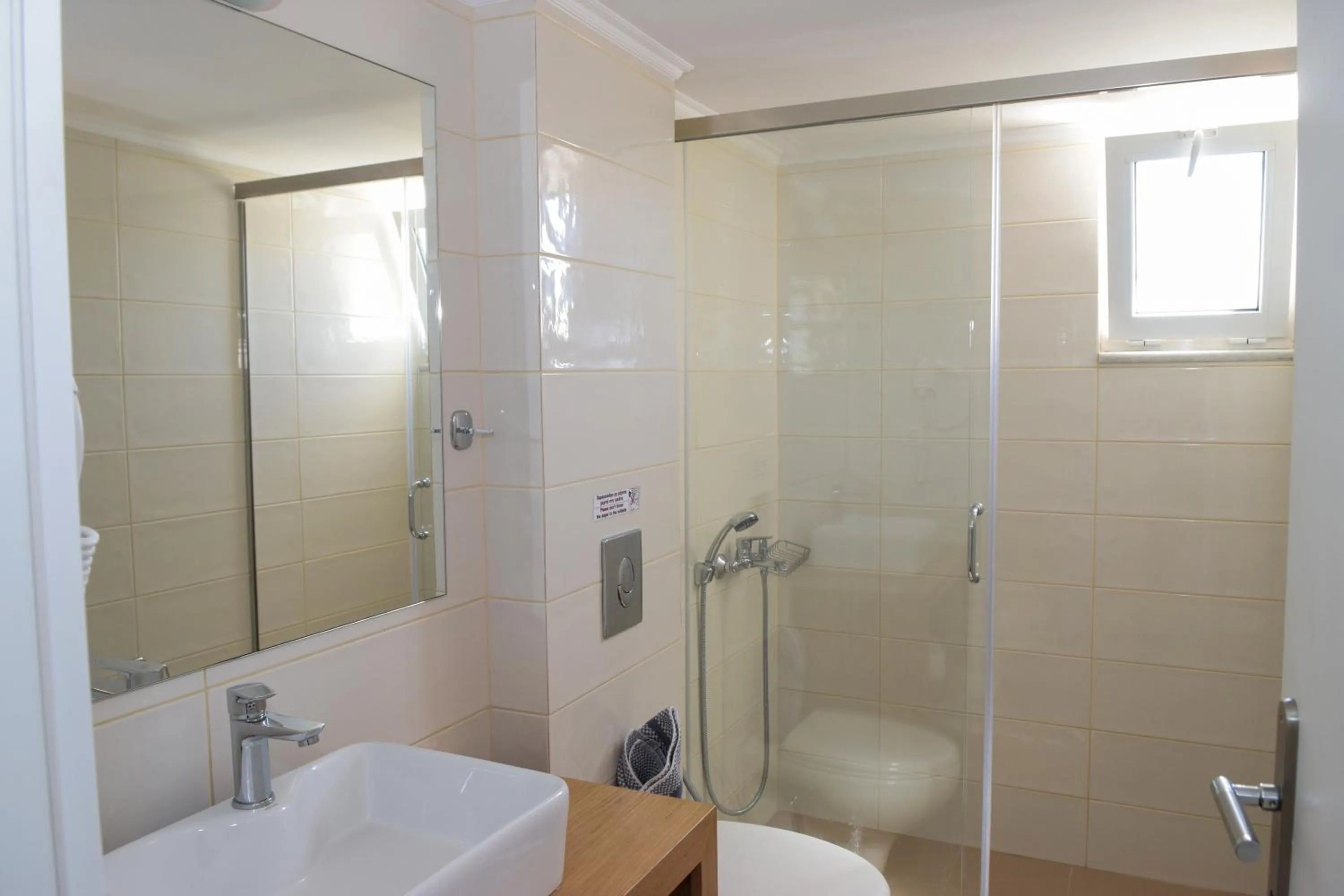 Shower in Mithos Premium Rooms