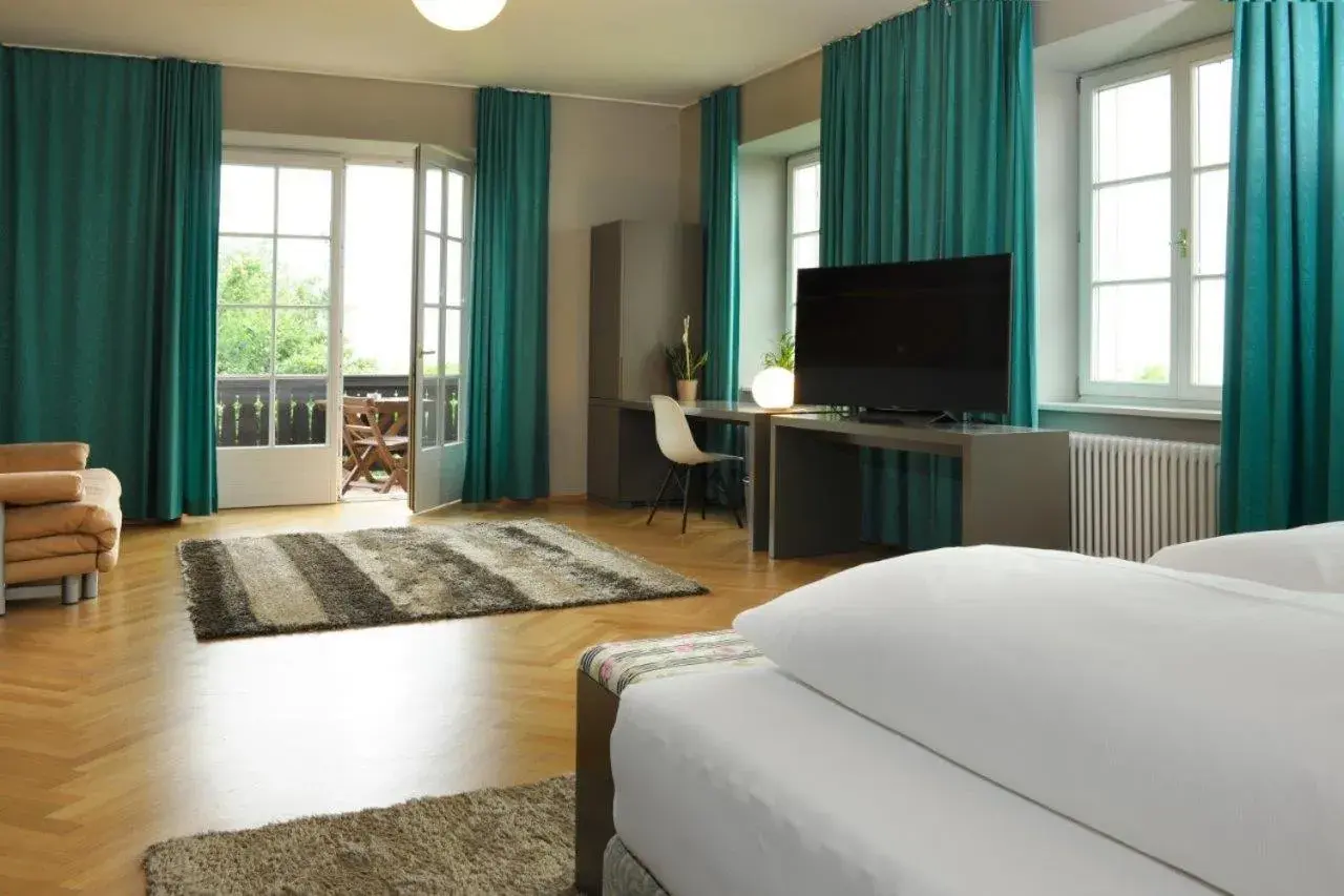 Deluxe Plus Double Room - single occupancy in Jaglhof Deluxe Plus Double Room - single occupancy in Jaglhof