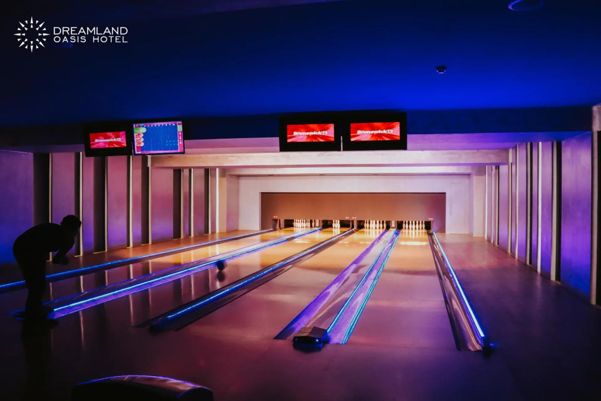 Bowling in Dreamland Oasis Hotel Chakvi