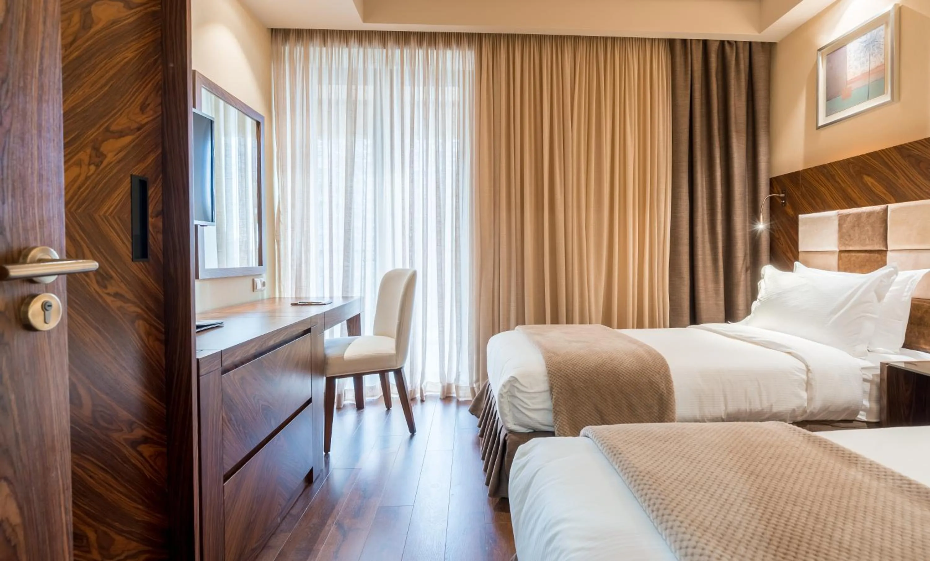 Bedroom, Bed in Dreamland Oasis Hotel Chakvi