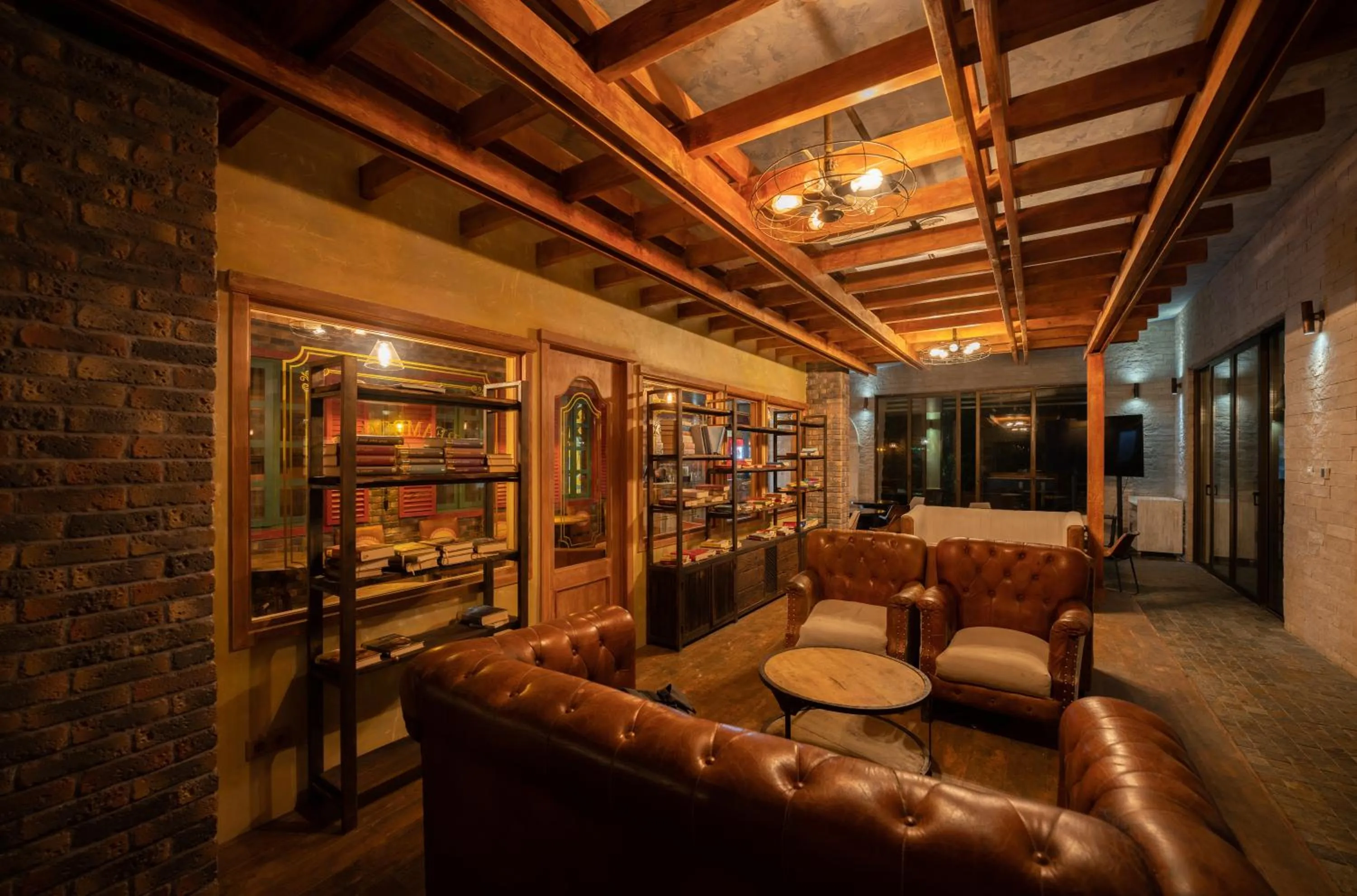 Restaurant/places to eat in Dreamland Oasis Hotel Chakvi