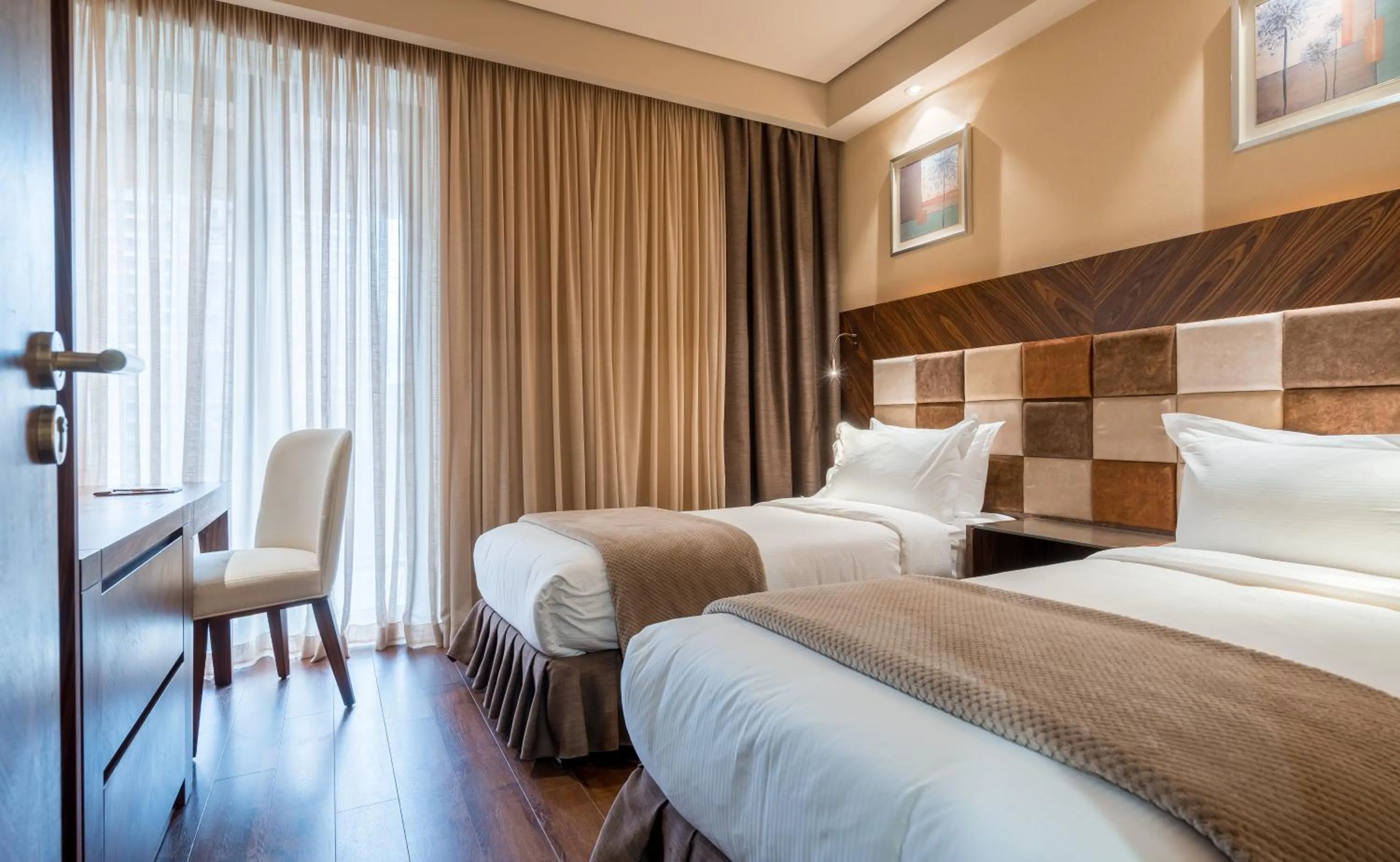 Bedroom, Bed in Dreamland Oasis Hotel Chakvi