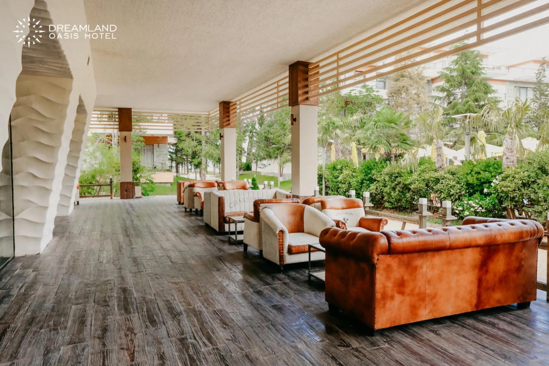 Restaurant/places to eat in Dreamland Oasis Hotel Chakvi