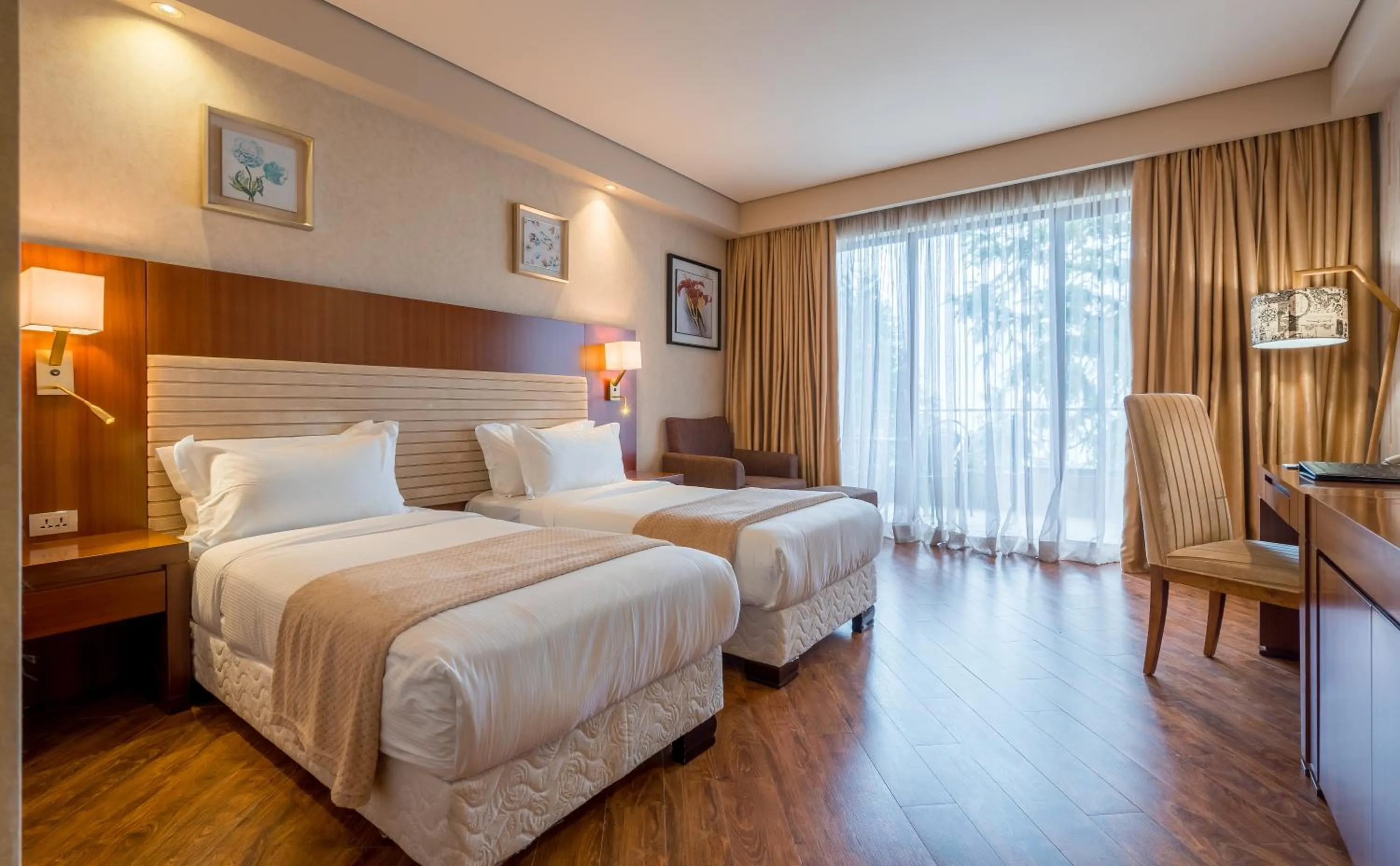 Bedroom, Bed in Dreamland Oasis Hotel Chakvi