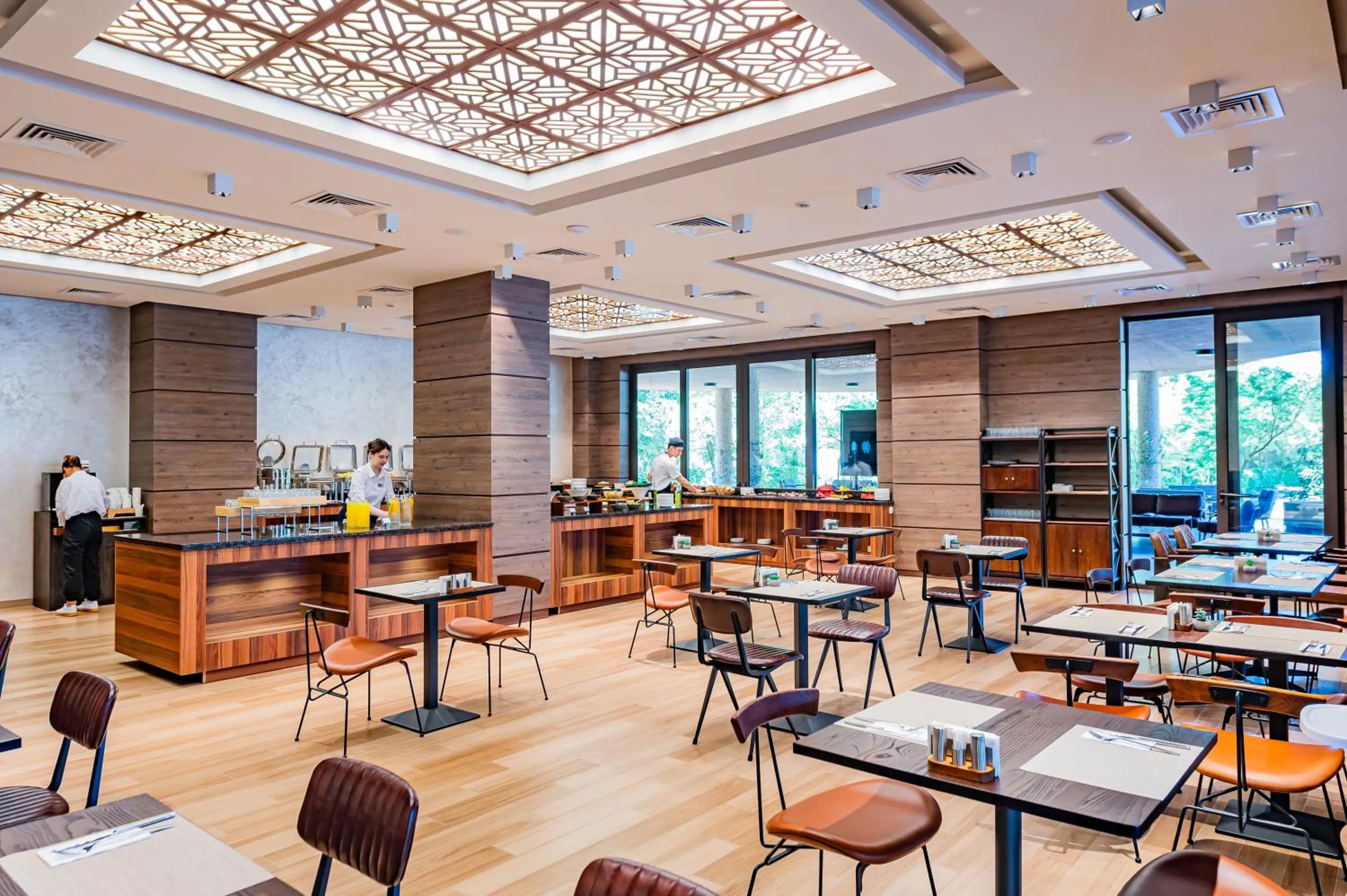 Restaurant/places to eat in Dreamland Oasis Hotel Chakvi