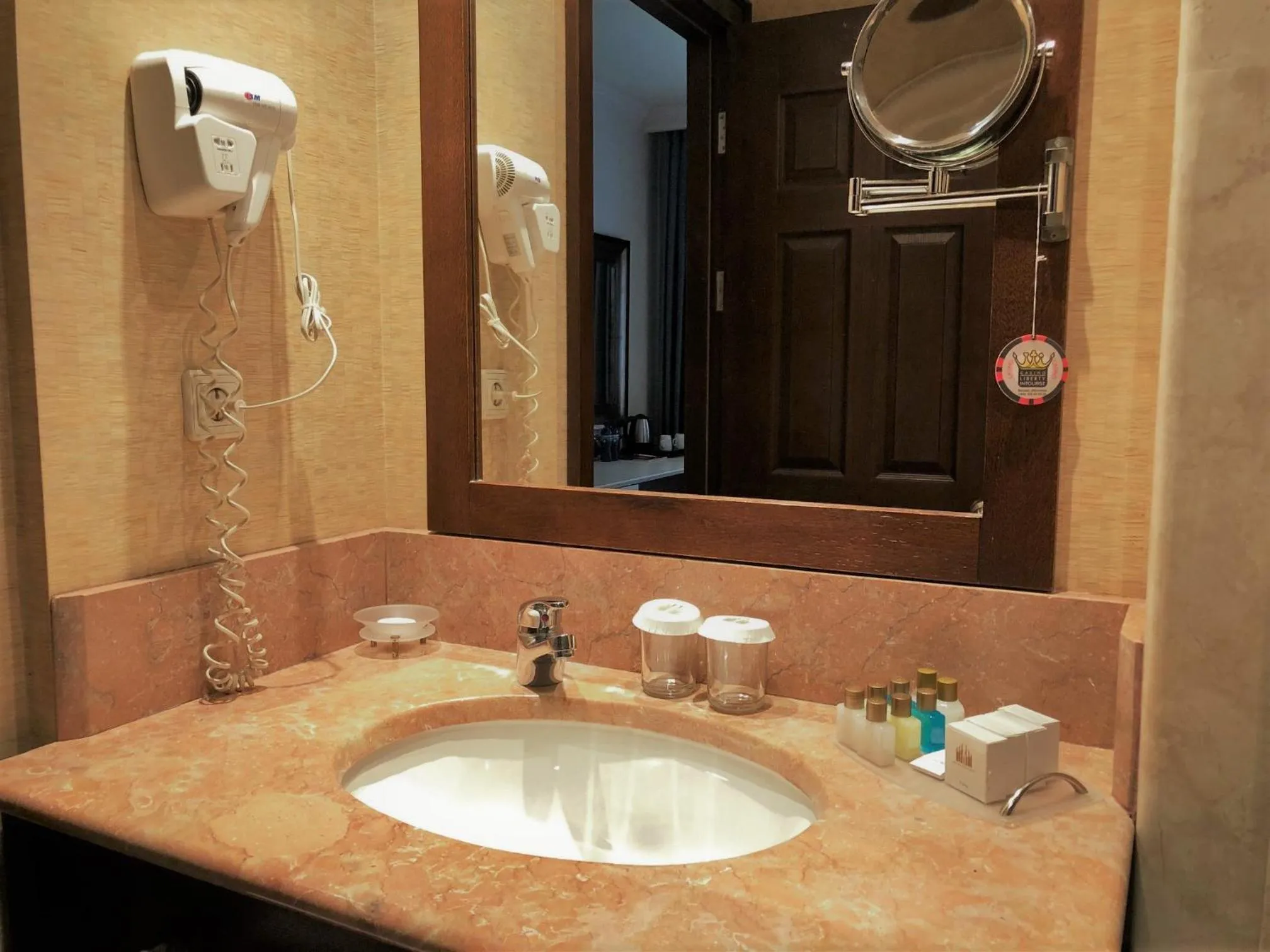 Shower in Hotel Intourist Palace Batumi