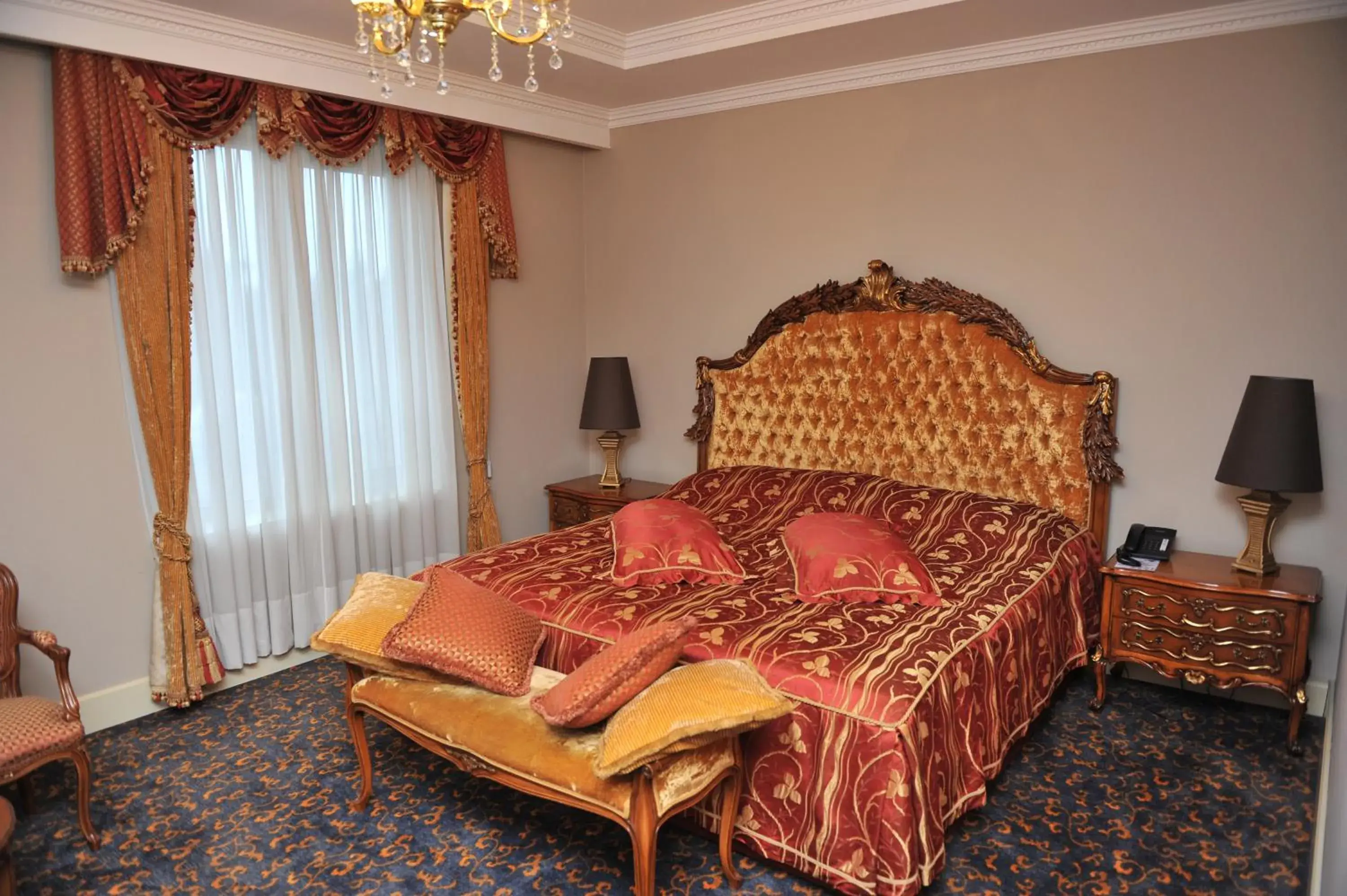 Bedroom in Hotel Intourist Palace Batumi Bedroom in Hotel Intourist Palace Batumi