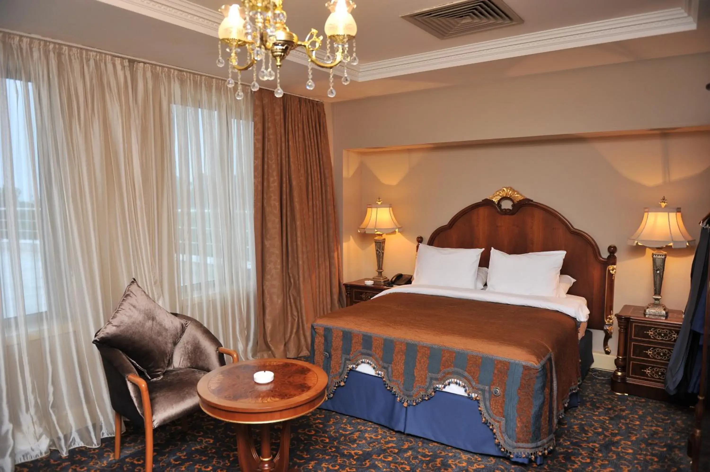 Spring, Bed in Hotel Intourist Palace Batumi Spring, Bed in Hotel Intourist Palace Batumi