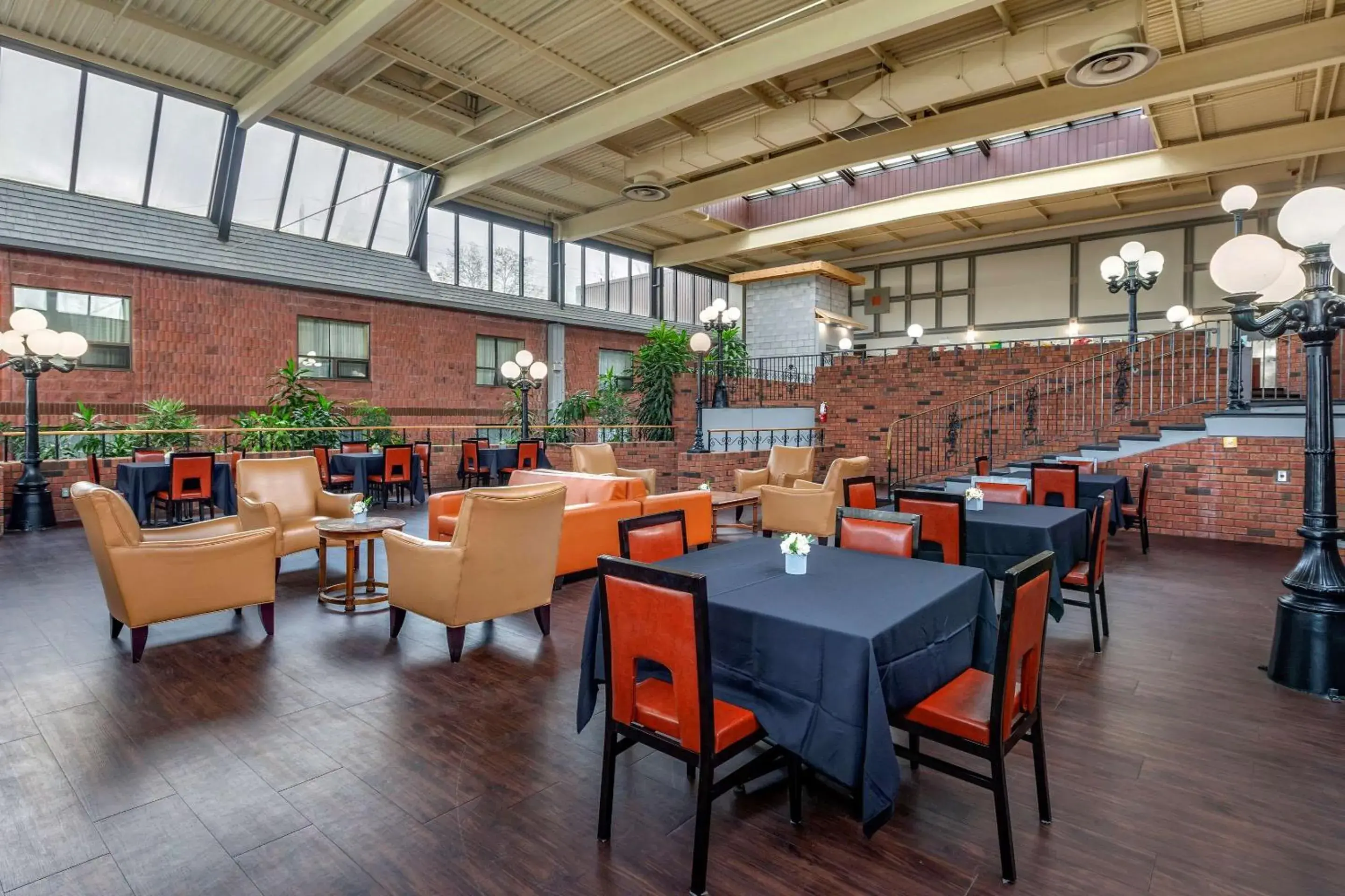 Restaurant/places to eat in Quality Inn & Conference Centre Restaurant/places to eat in Quality Inn & Conference Centre