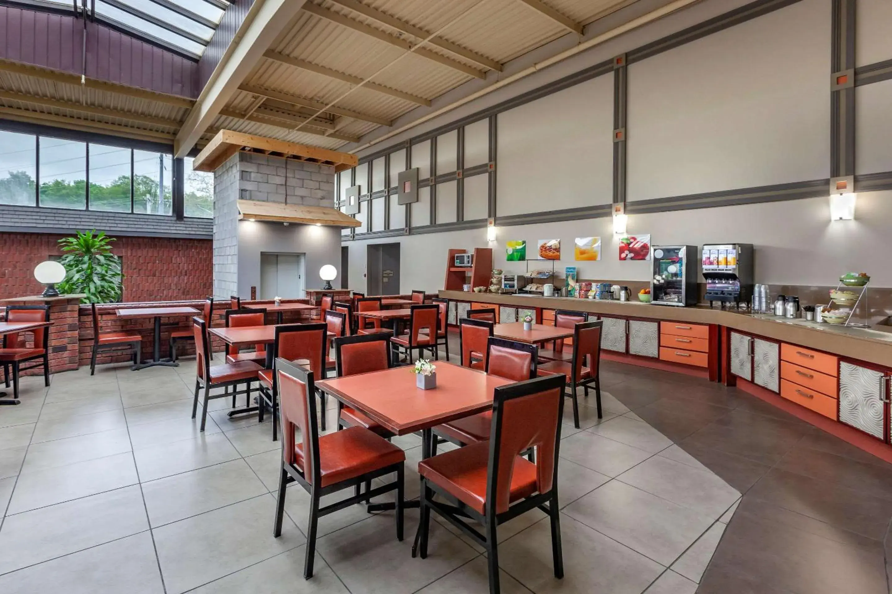 Restaurant/places to eat in Quality Inn & Conference Centre Restaurant/places to eat in Quality Inn & Conference Centre