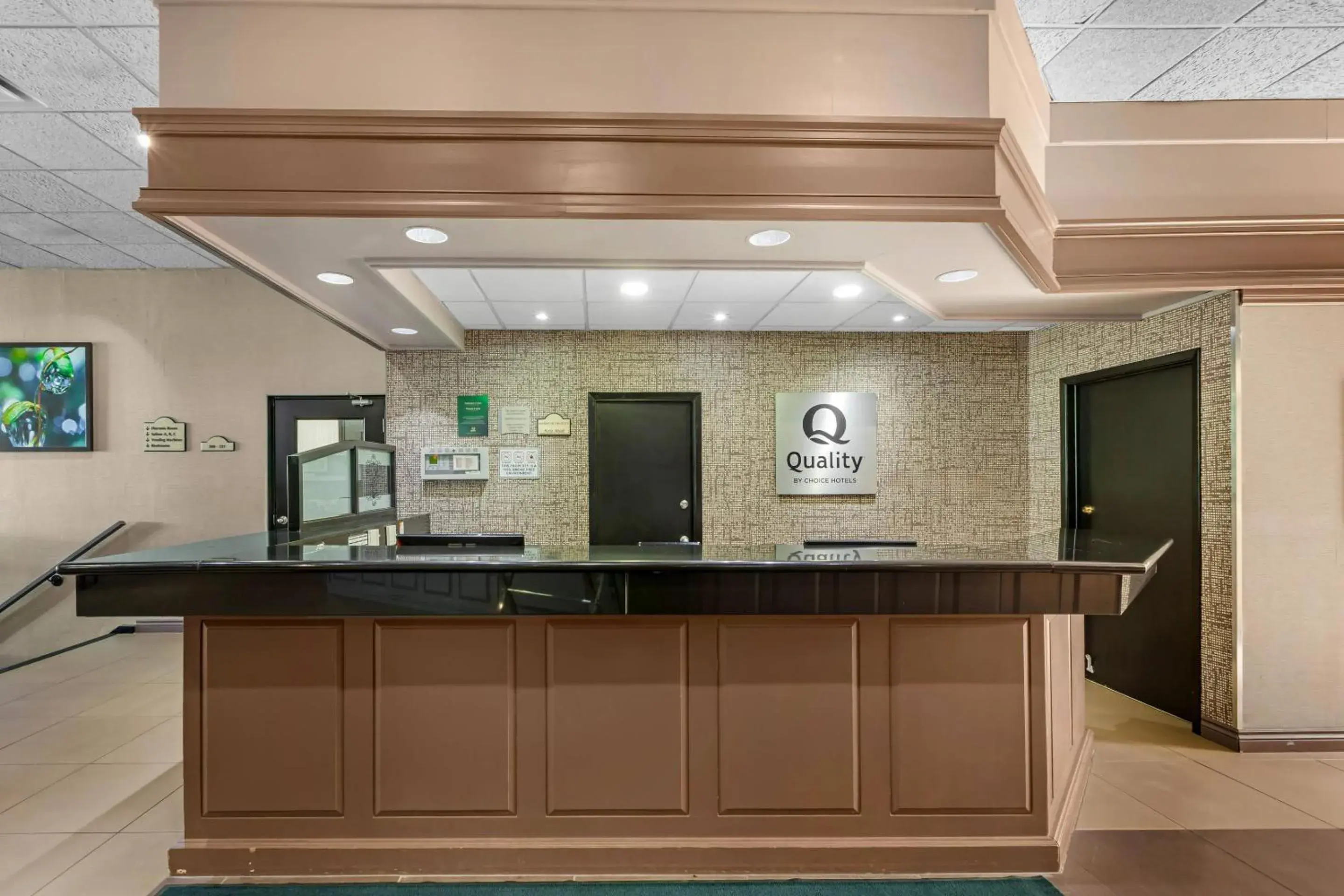 Lobby or reception in Quality Inn & Conference Centre Lobby or reception in Quality Inn & Conference Centre