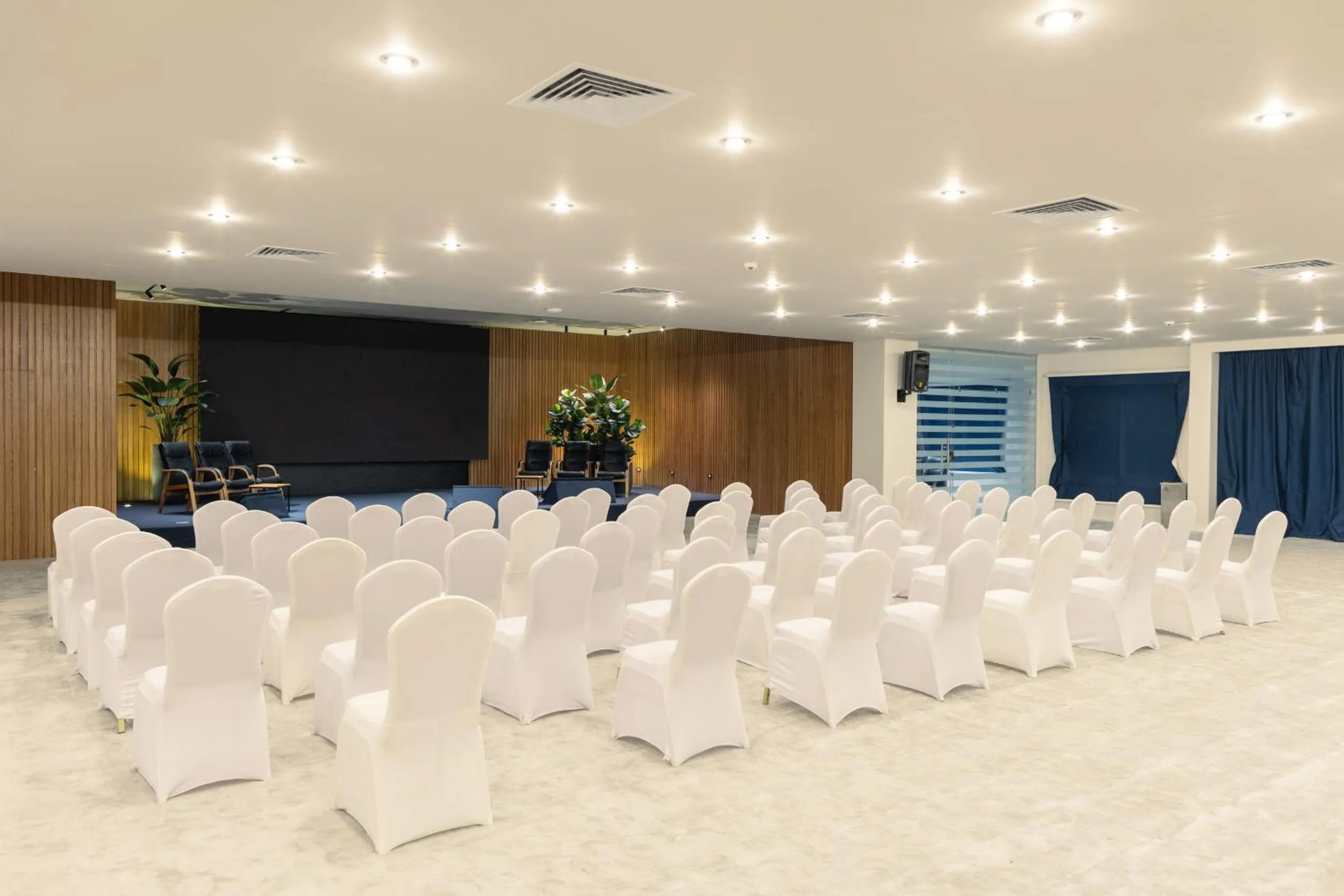 Meeting/conference room in Desert Rose Resort