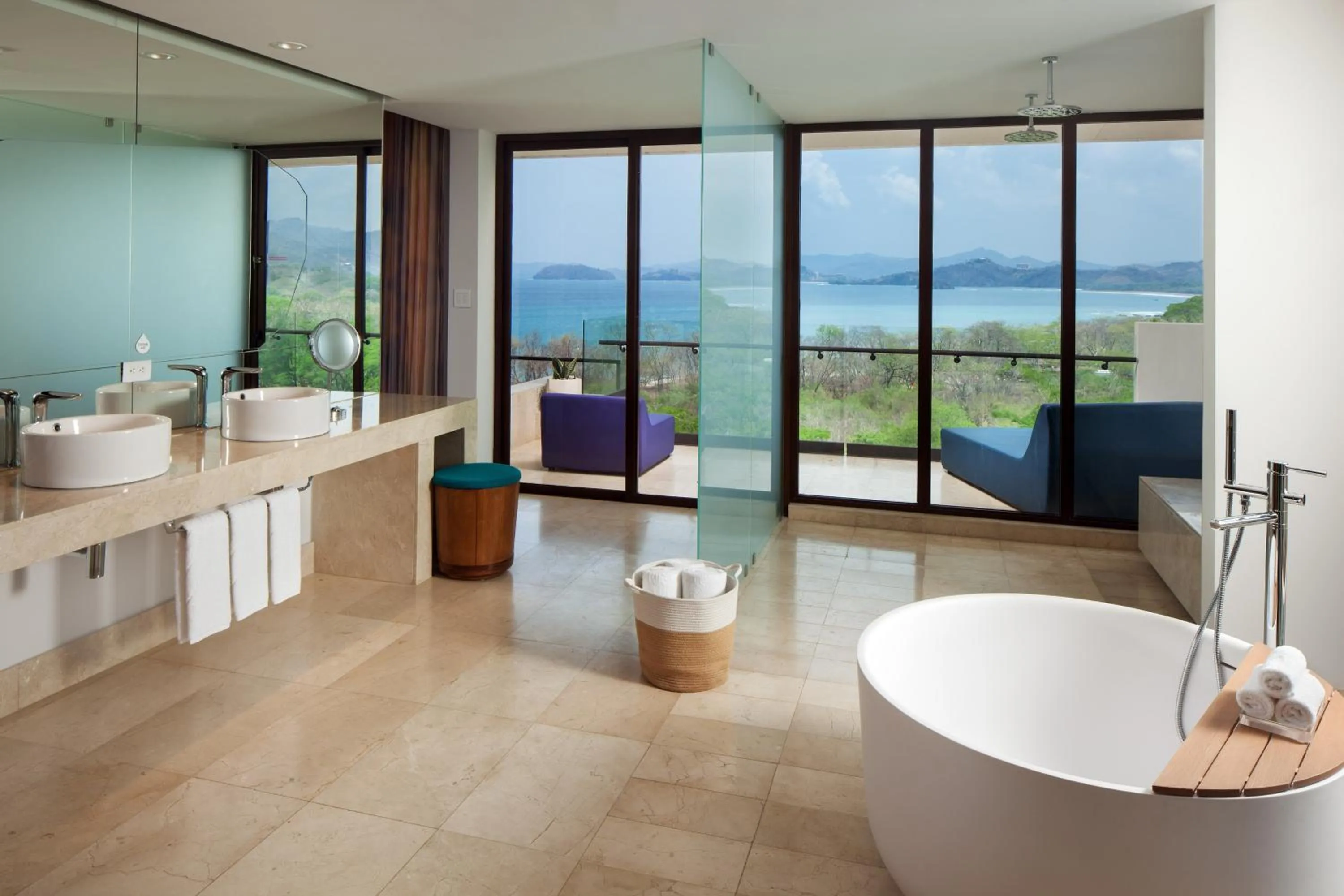 Bathroom in W Costa Rica Resort – Playa Conchal