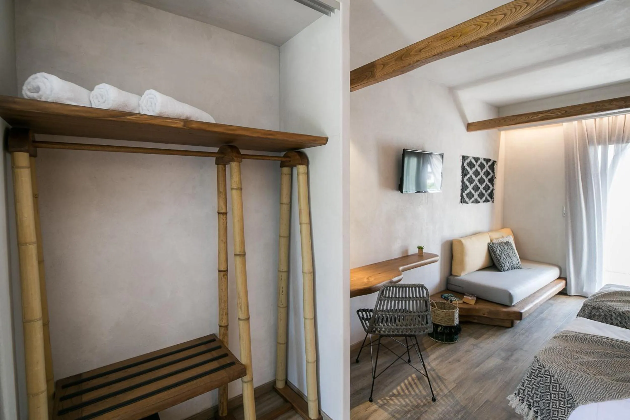 Bedroom, Bed in Sunrise Village Hotel Apartments