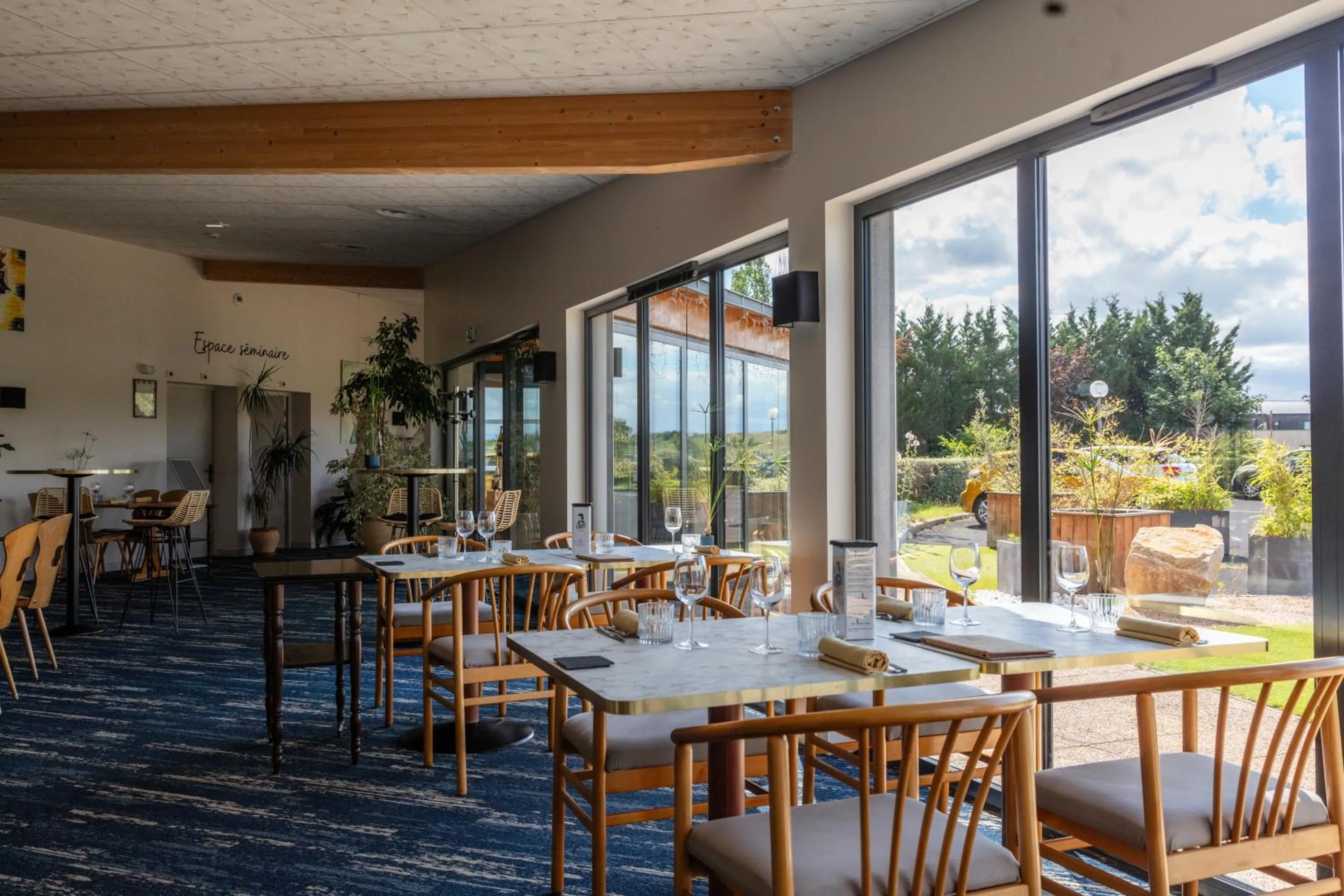 Restaurant/places to eat in Artémis Hôtel & Spa Bistro Coquet