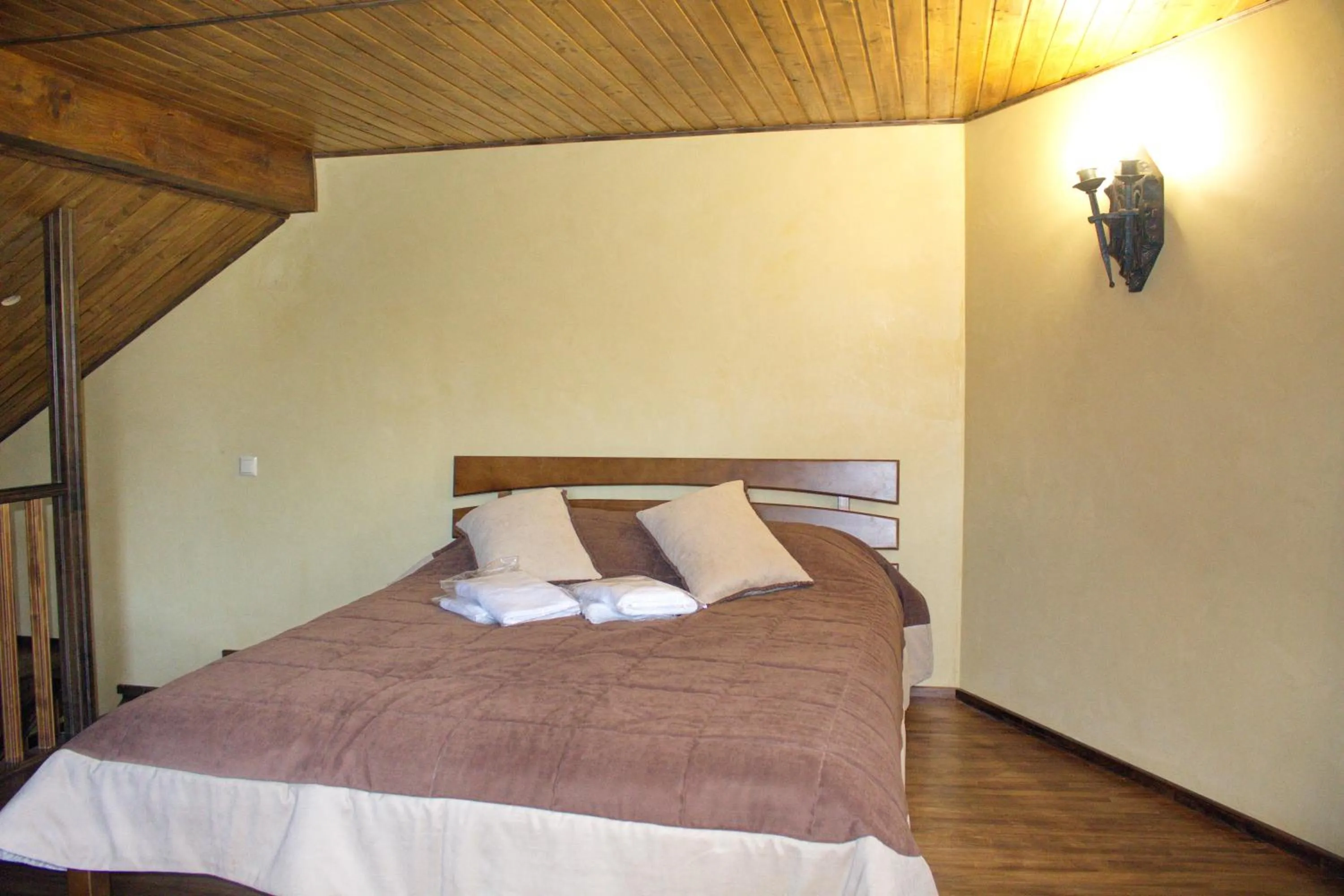 Bed in Smotrytska Vezha