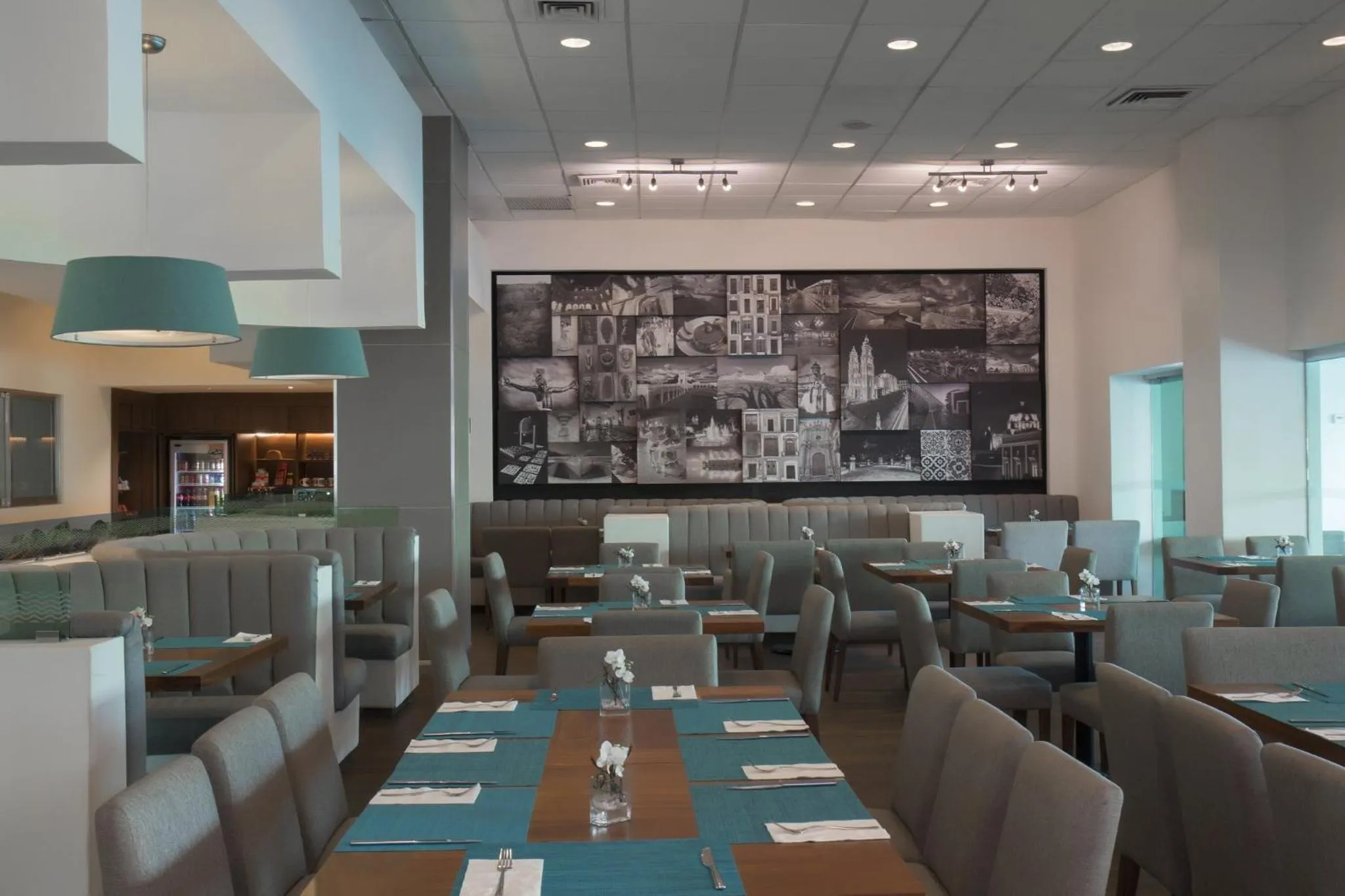 Restaurant/places to eat in Gamma Campeche Malecon