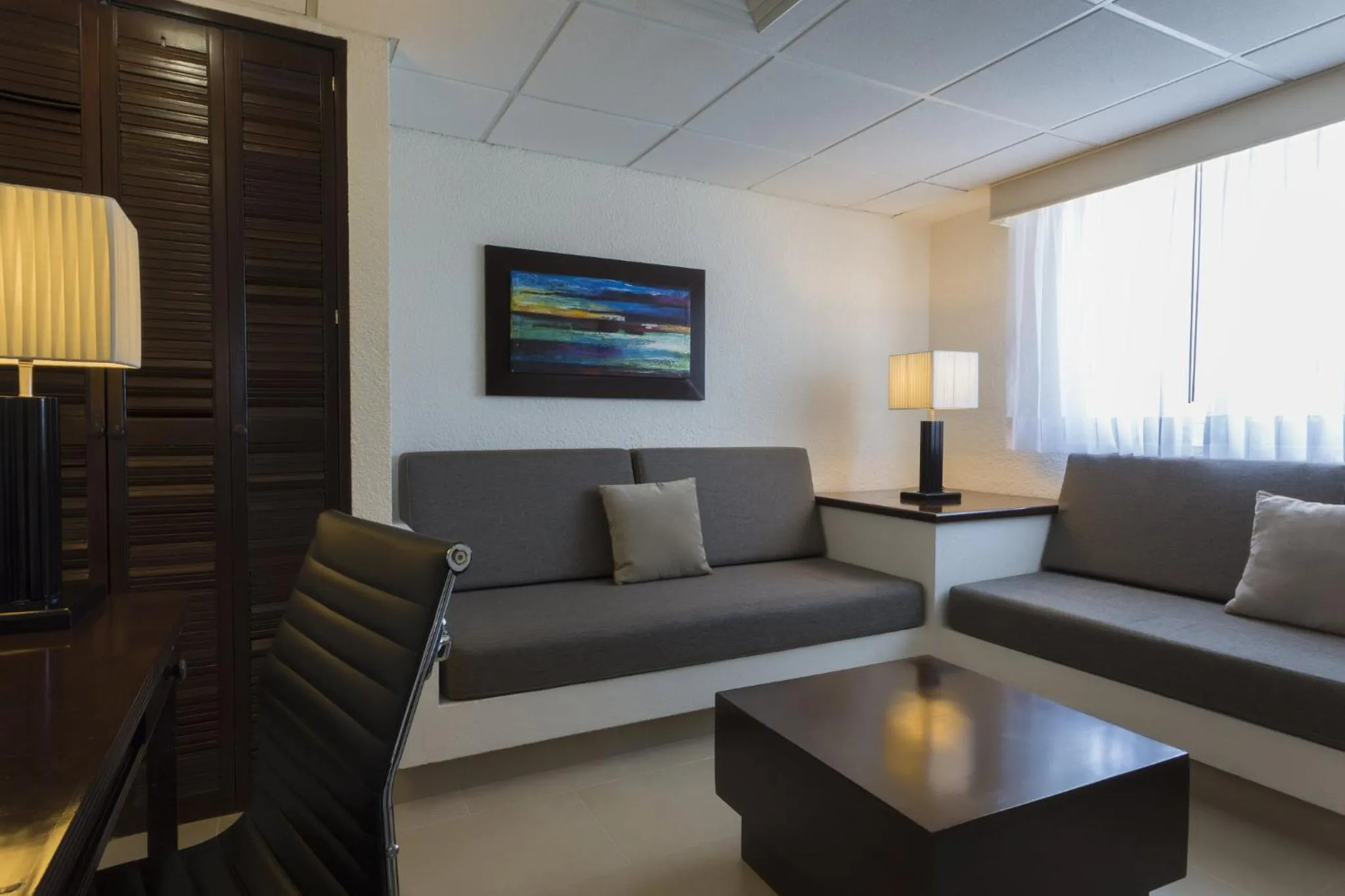 Photo of the whole room in Gamma Campeche Malecon