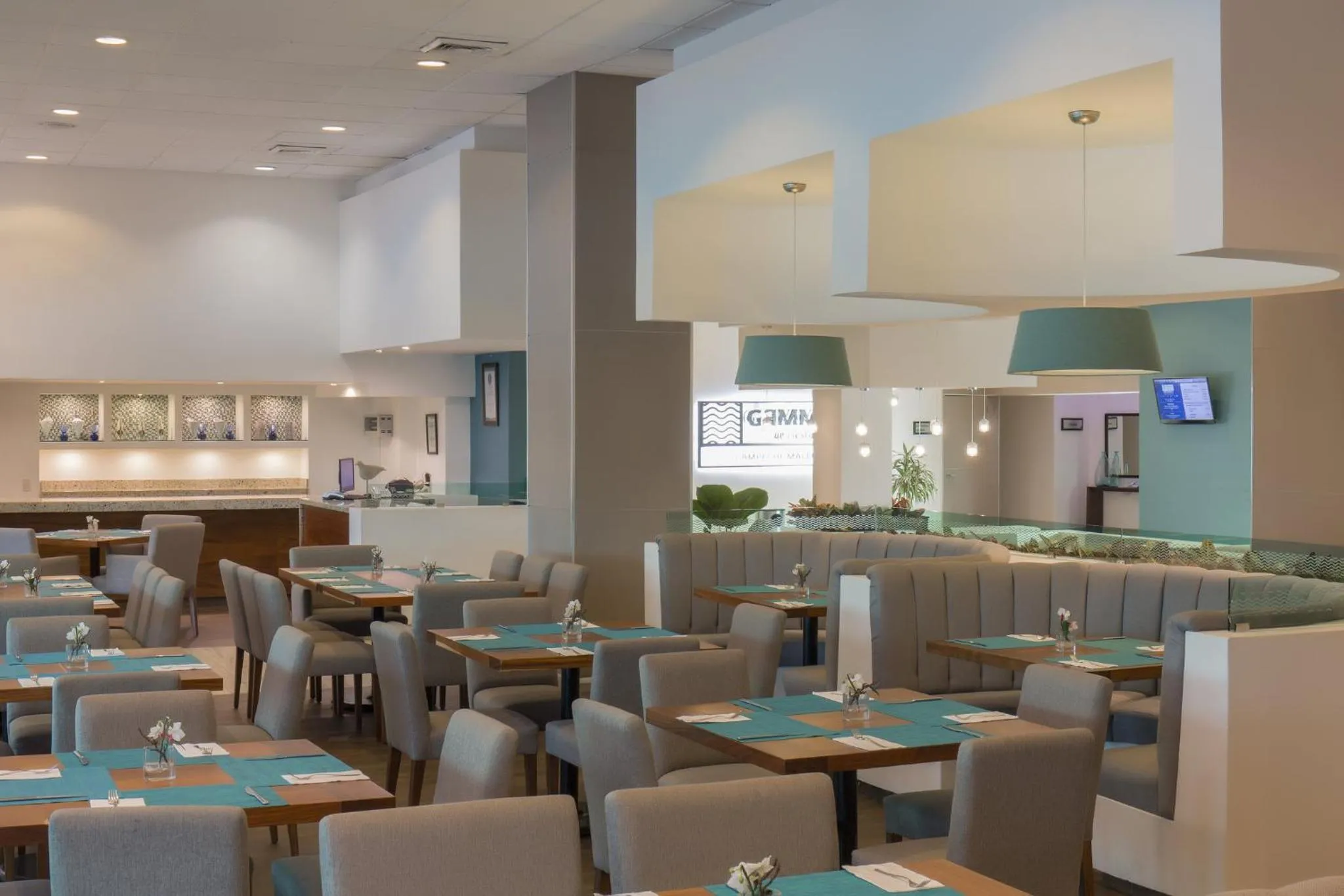 Restaurant/places to eat in Gamma Campeche Malecon