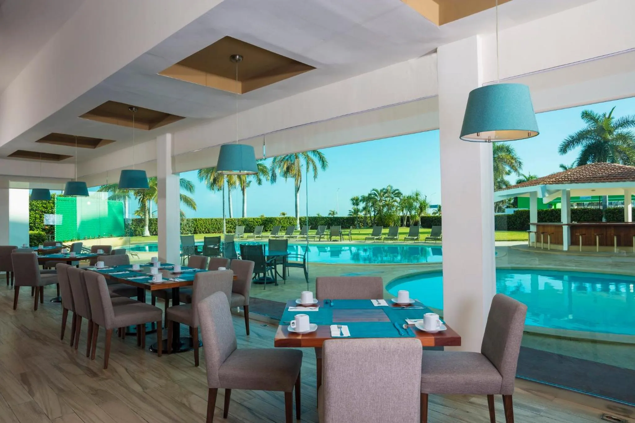 Coffee/tea facilities in Gamma Campeche Malecon