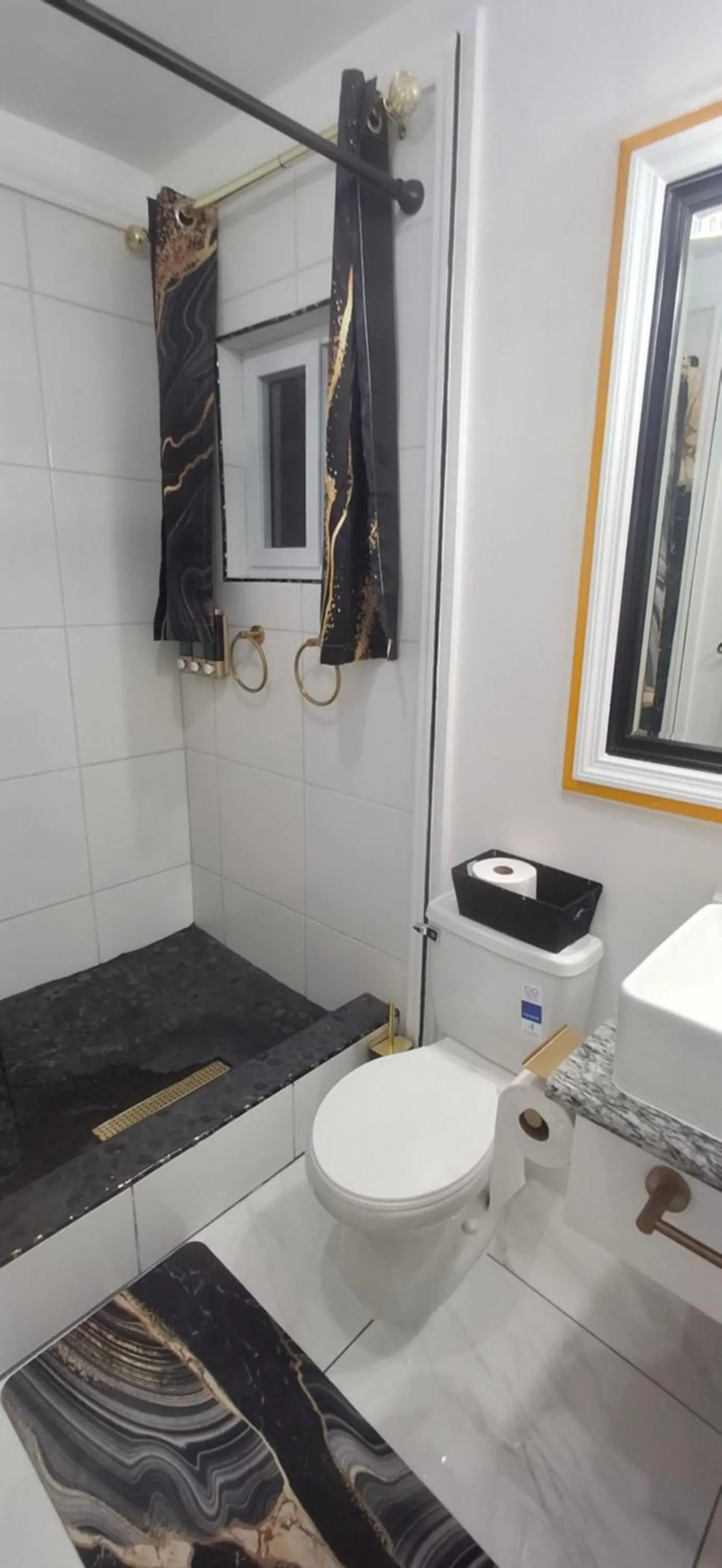 Bathroom in BELL At The Airport Suites Adults Only - Free Airport Transportation