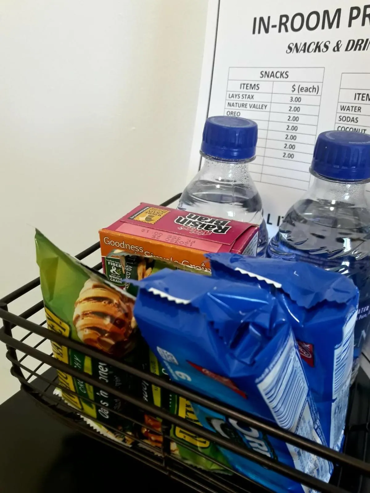 Food and drinks in BELL At The Airport Suites Adults Only - Free Airport Transportation