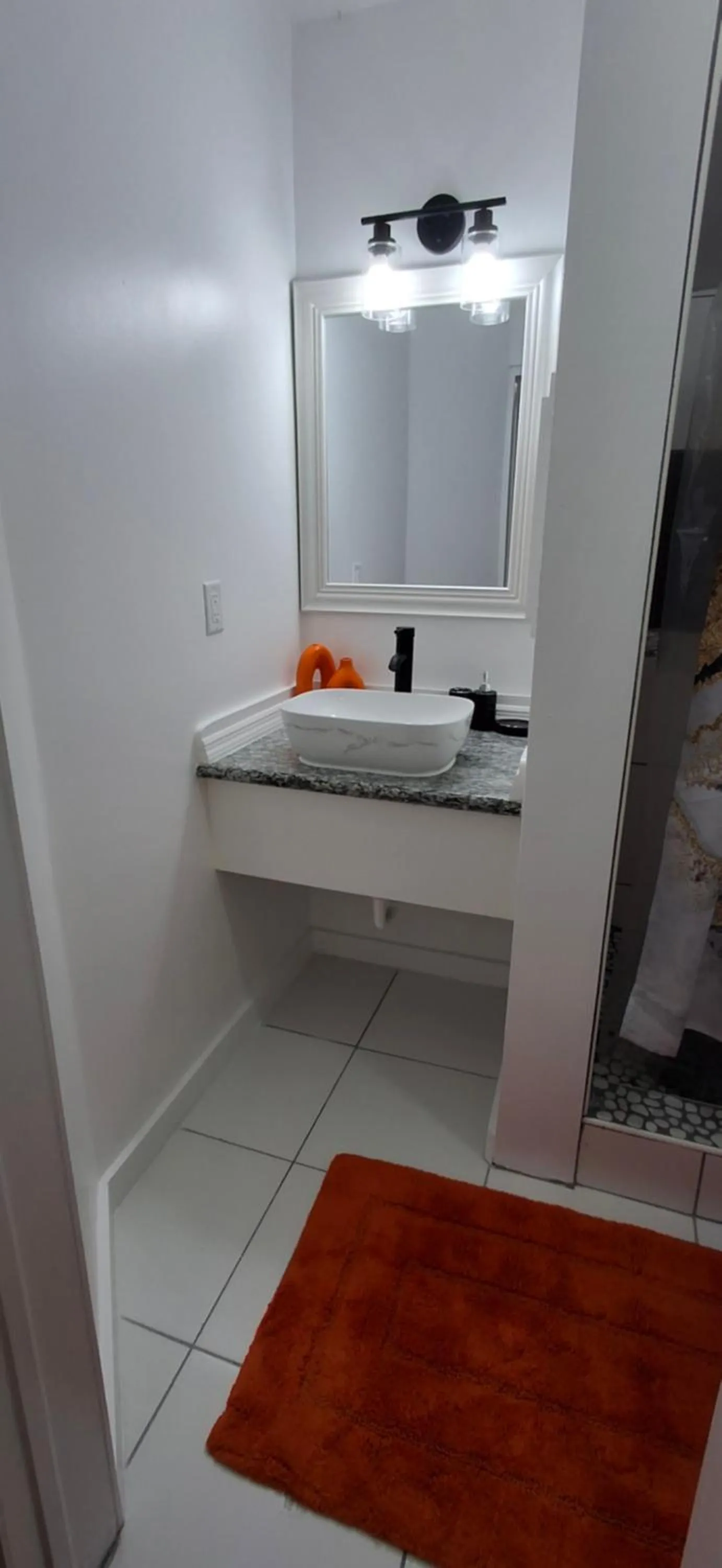 Bathroom in BELL At The Airport Suites Adults Only - Free Airport Transportation