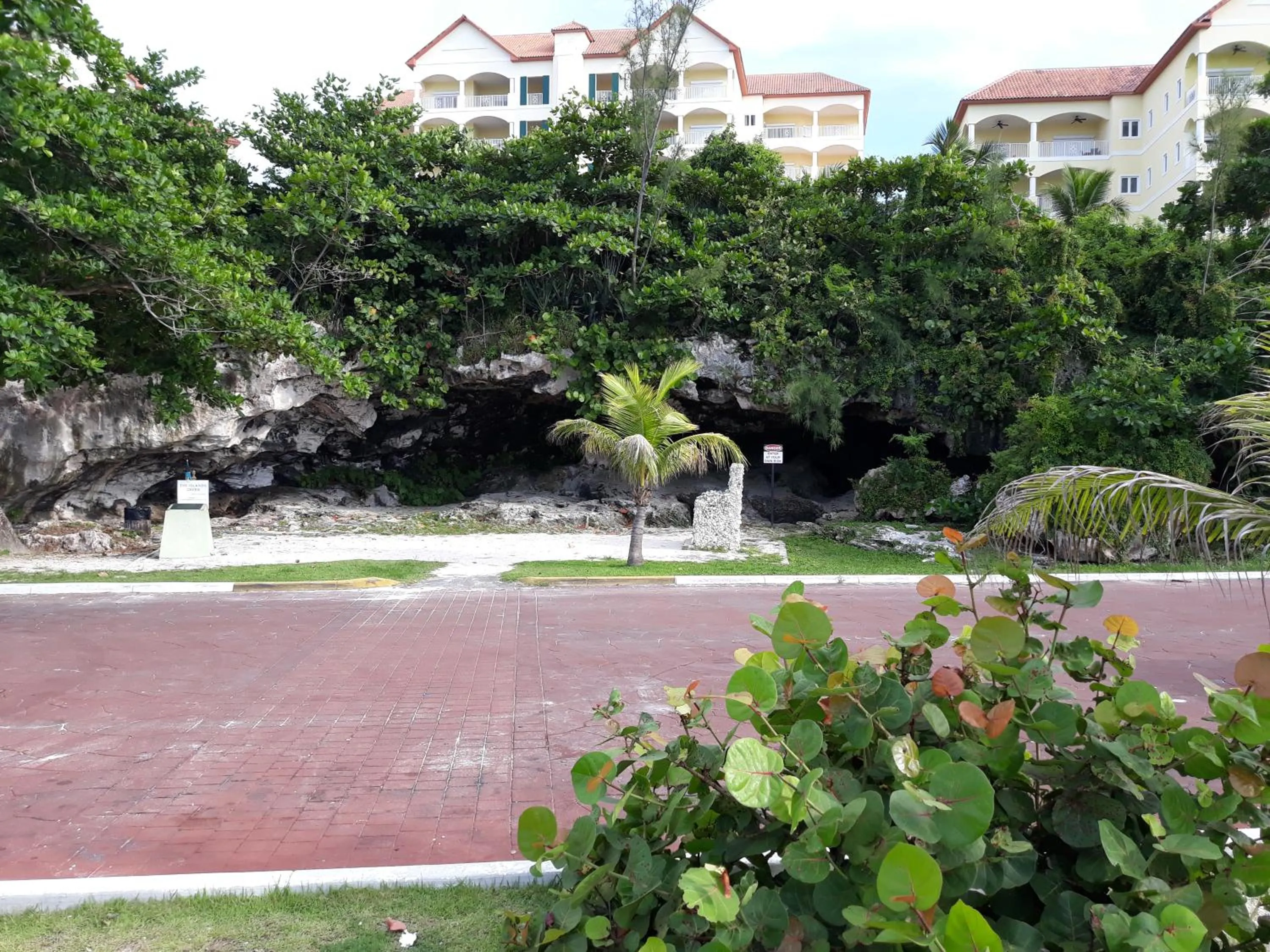 Nearby landmark in BELL At The Airport Suites Adults Only - Free Airport Transportation