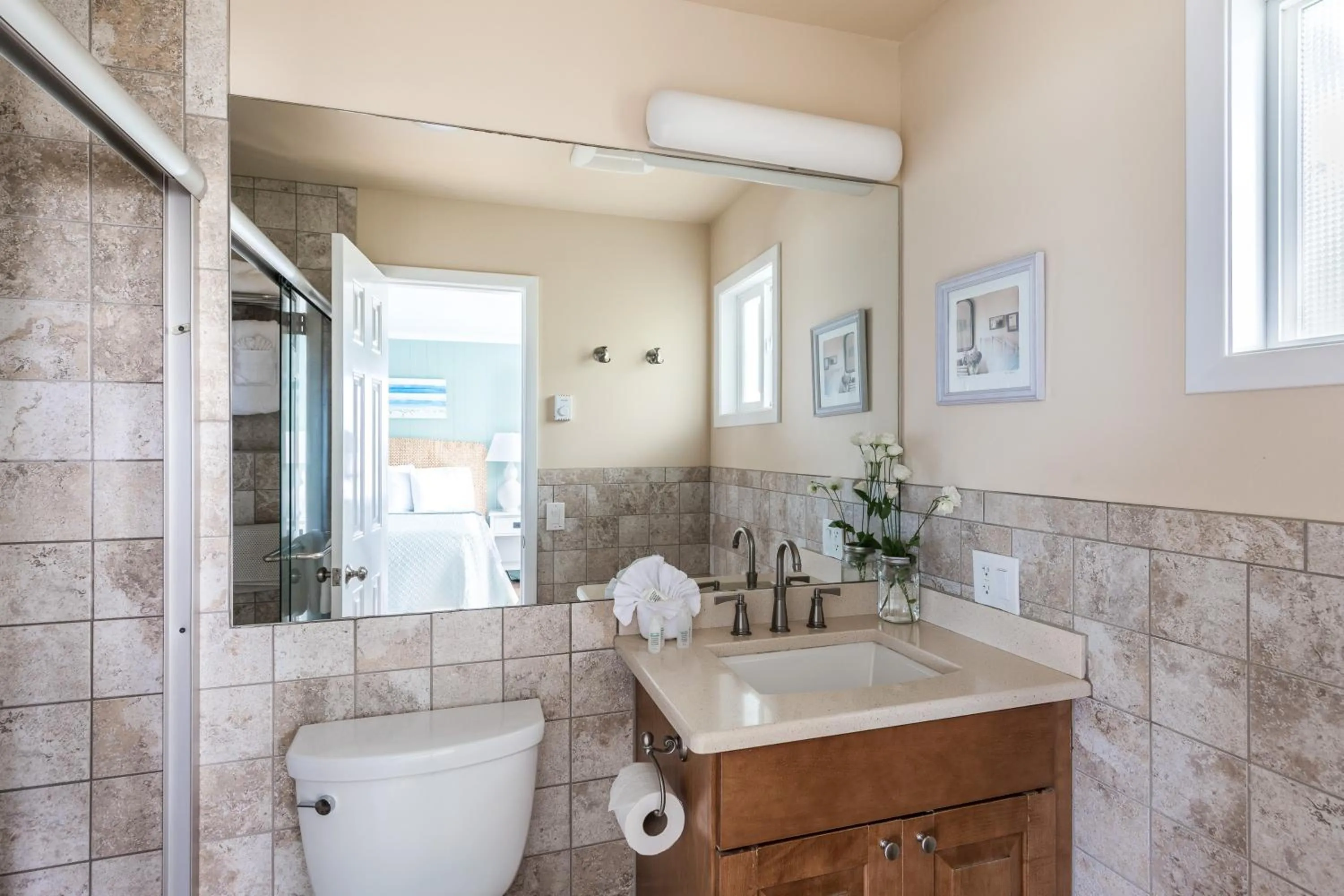 Shower in Hartman's Briney Breezes Beach Resort