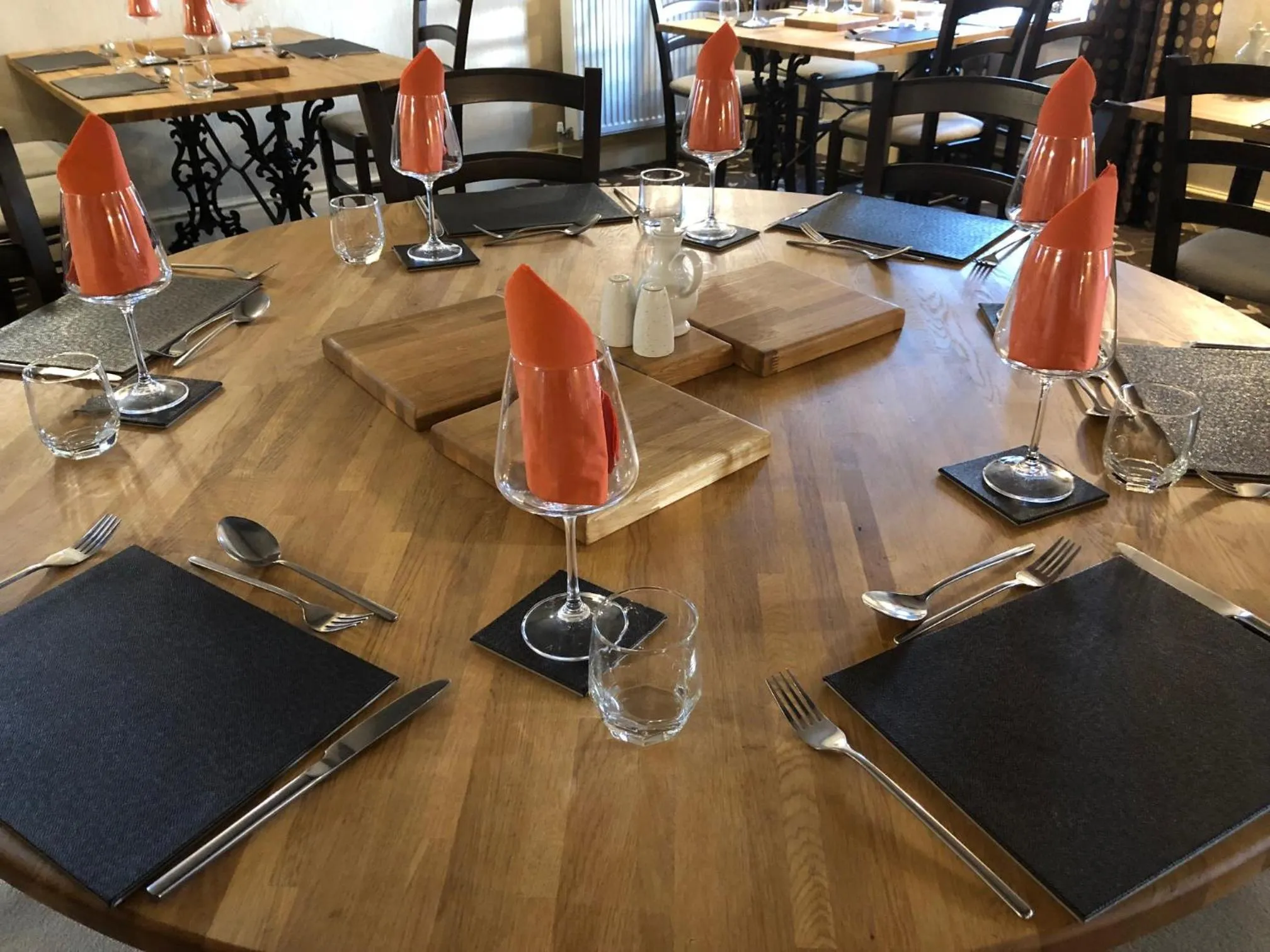 Restaurant/places to eat in Black Swan