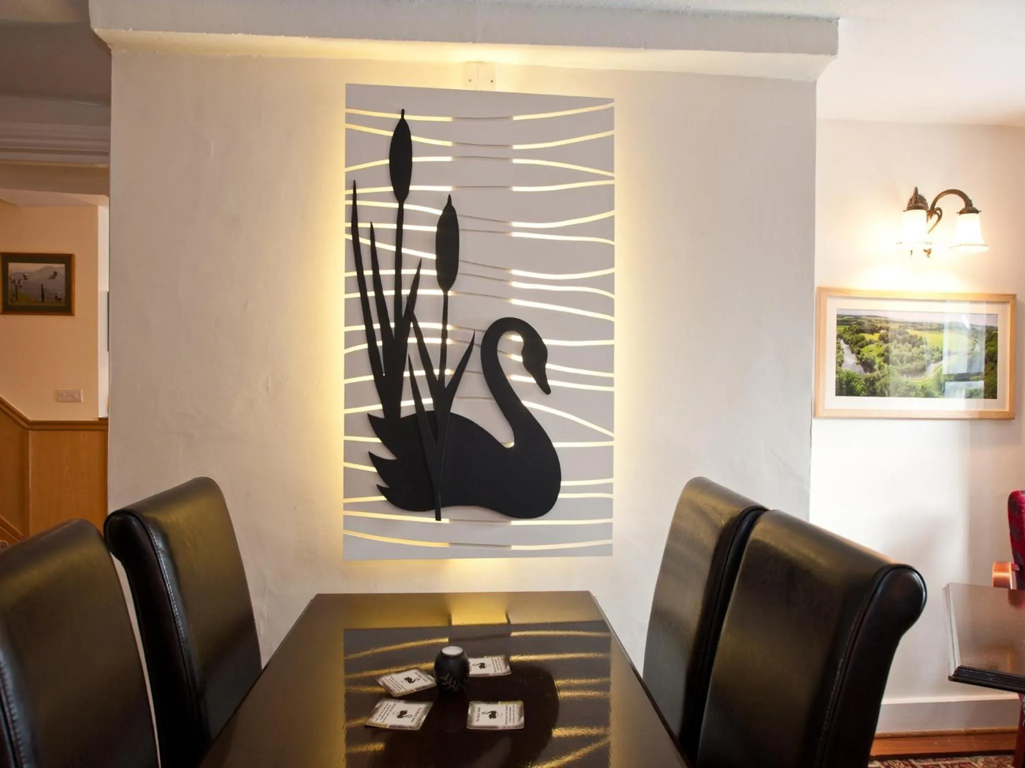 Lounge or bar in Black Swan
