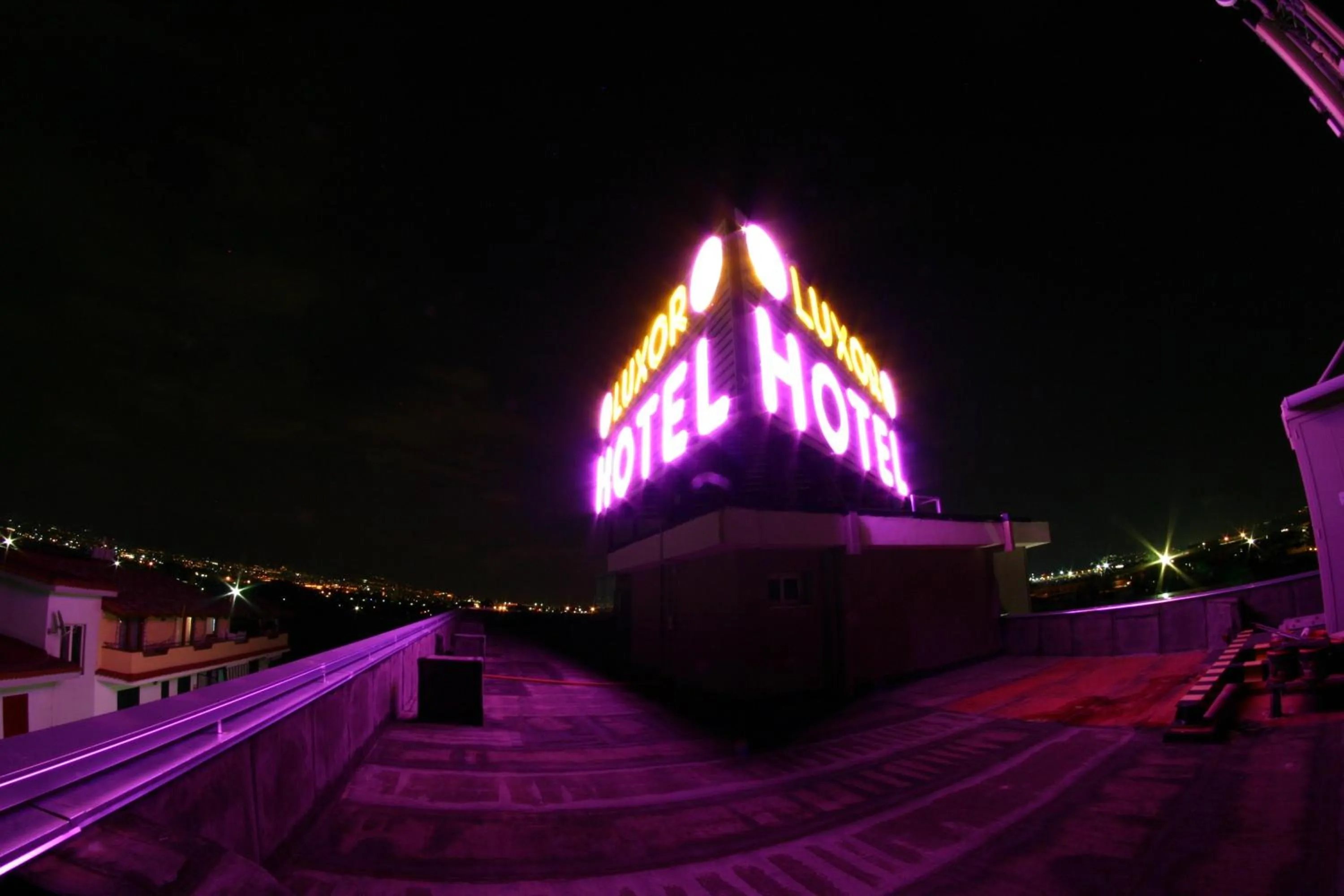 Facade/entrance in Hotel Luxor