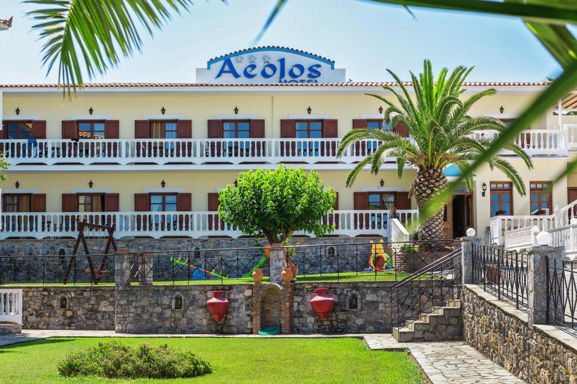 Facade/entrance in Aeolos Hotel