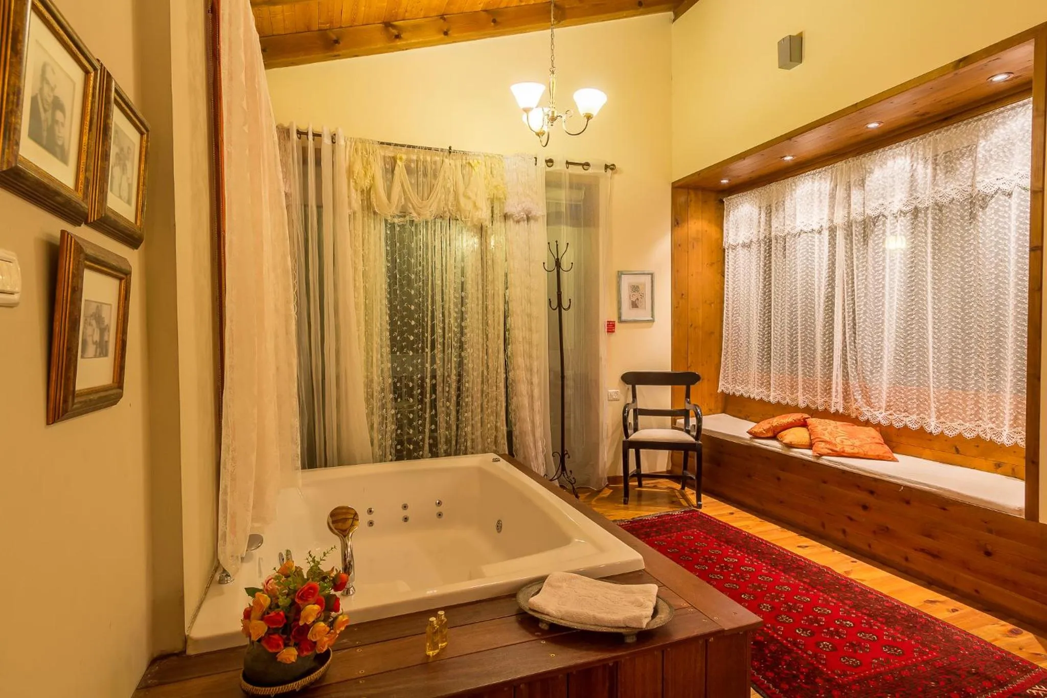 Bed in Betzel Ha'Ella