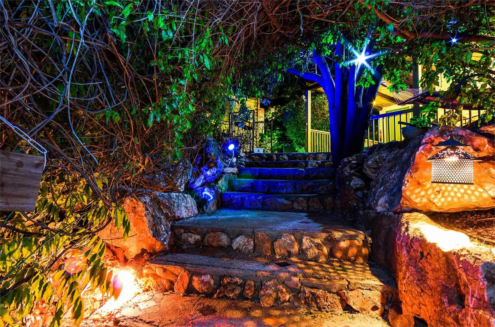 Garden in Betzel Ha'Ella