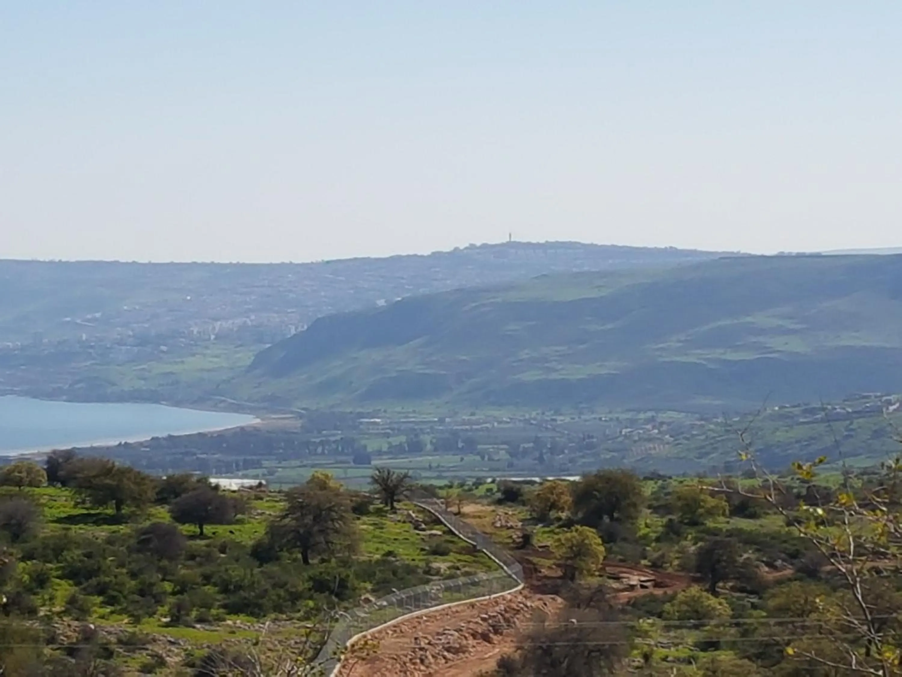 Hiking in Betzel Ha'Ella