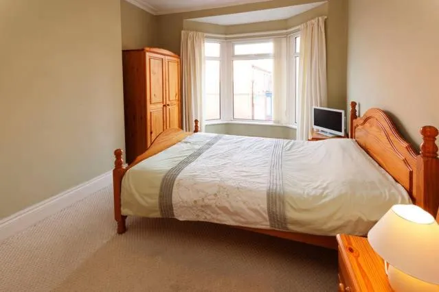 Bed in Sweet Dreams Residence, close to Penny Lane