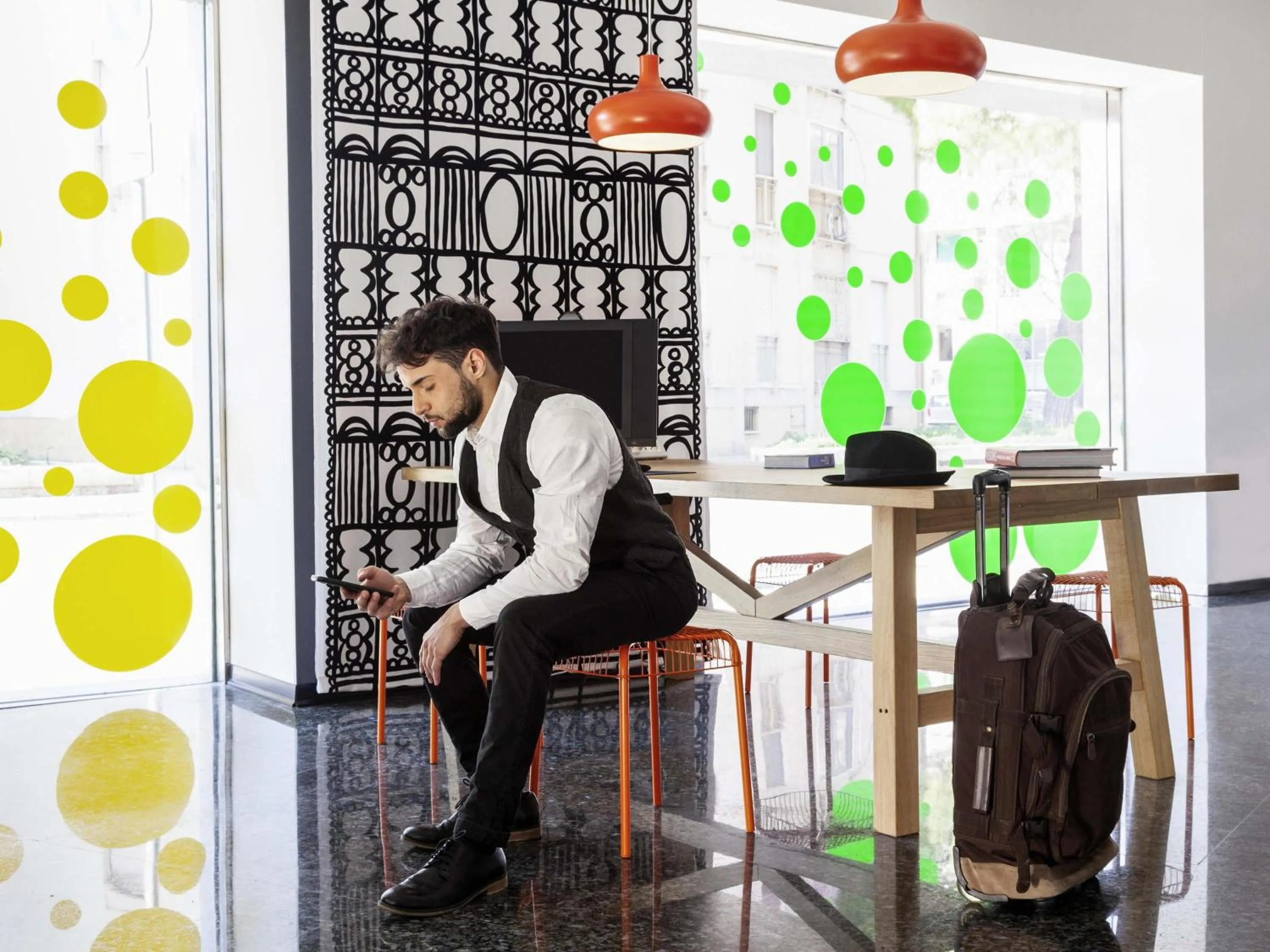 Business facilities in Ibis Styles Brindisi