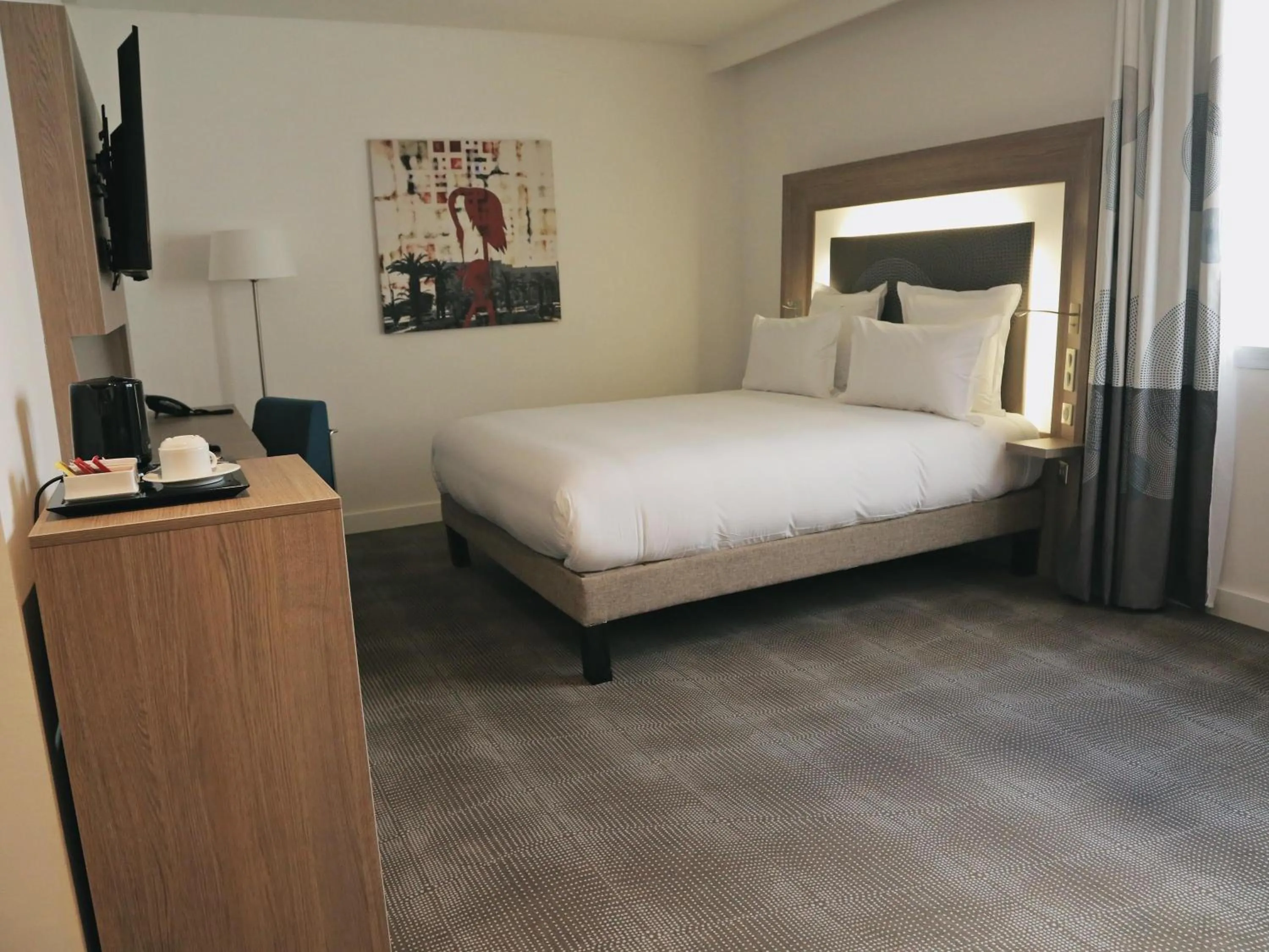 Bedroom, Bed in Novotel Mohammedia