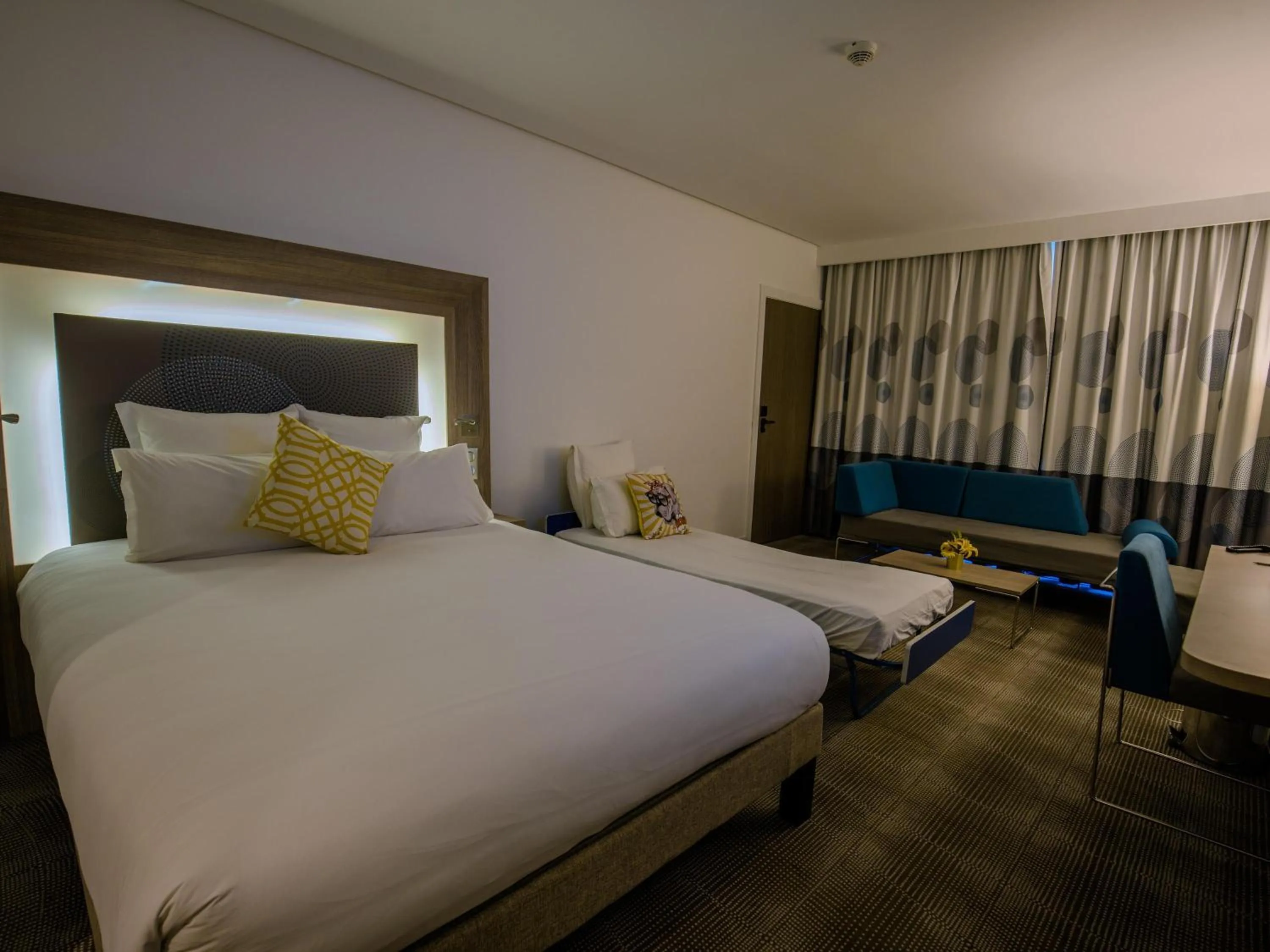 Bedroom, Bed in Novotel Mohammedia