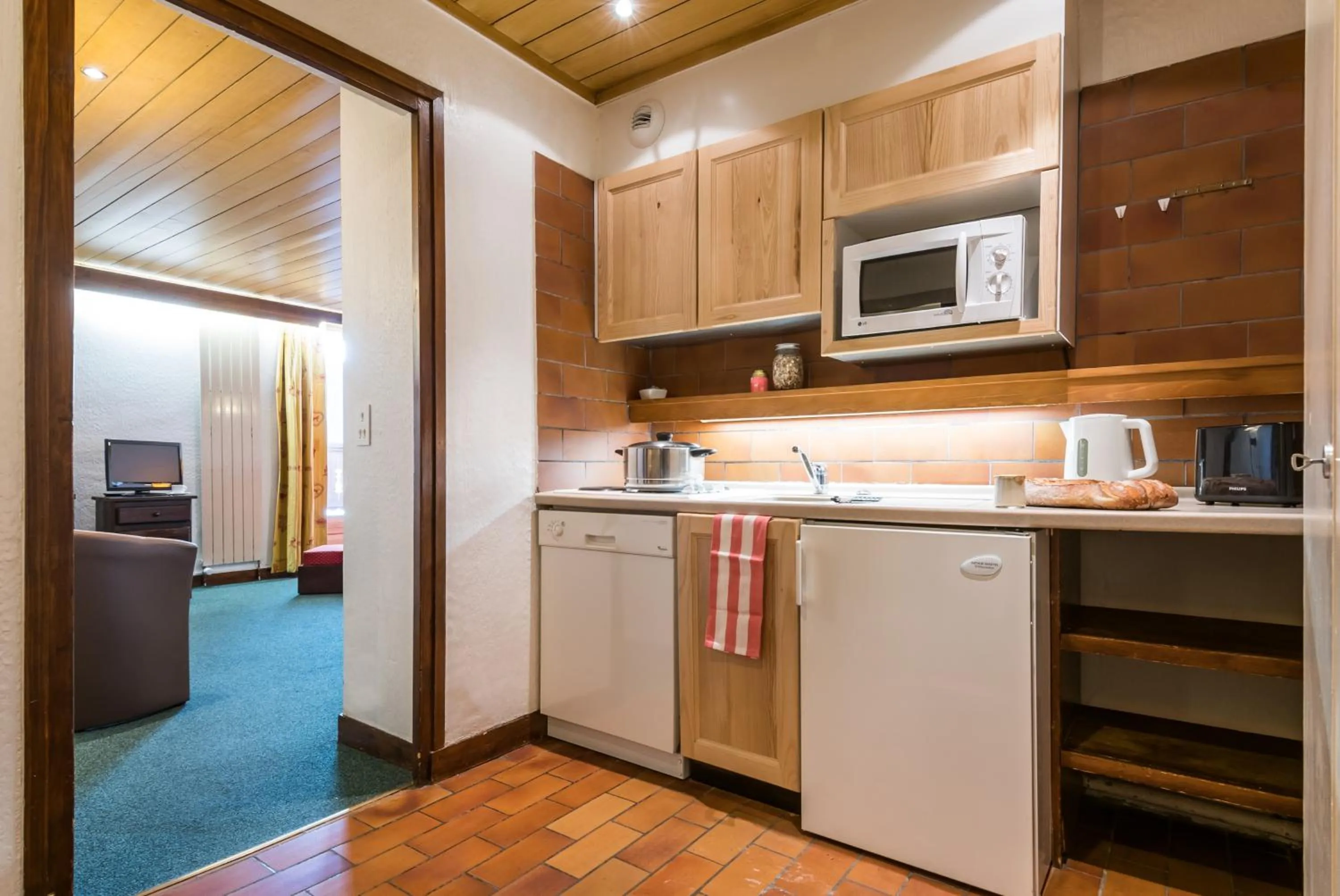 Kitchen or kitchenette in Résidence Pierre & Vacances Le Mont d'Arbois