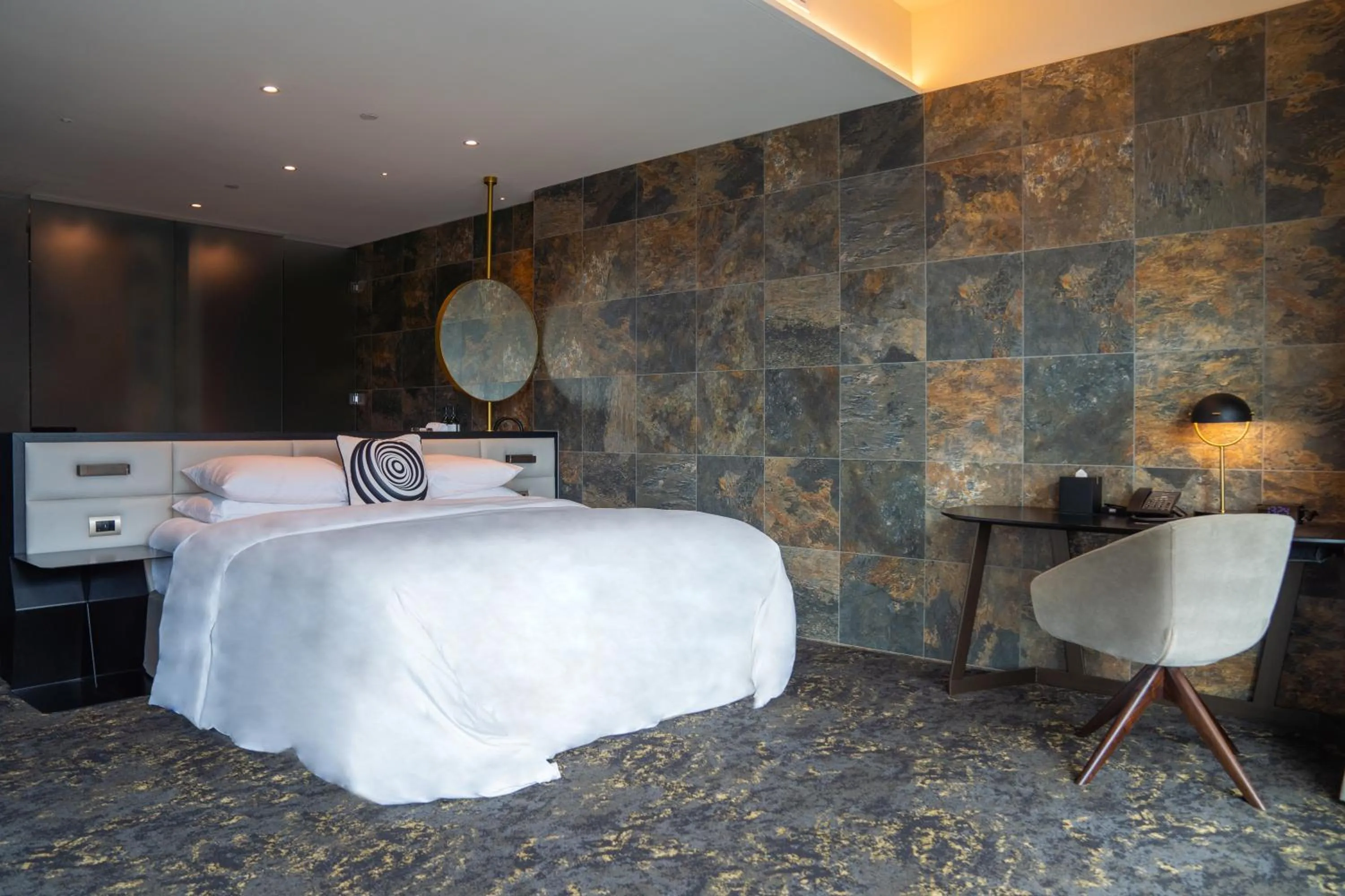 Bedroom, Bed in SO/ Auckland