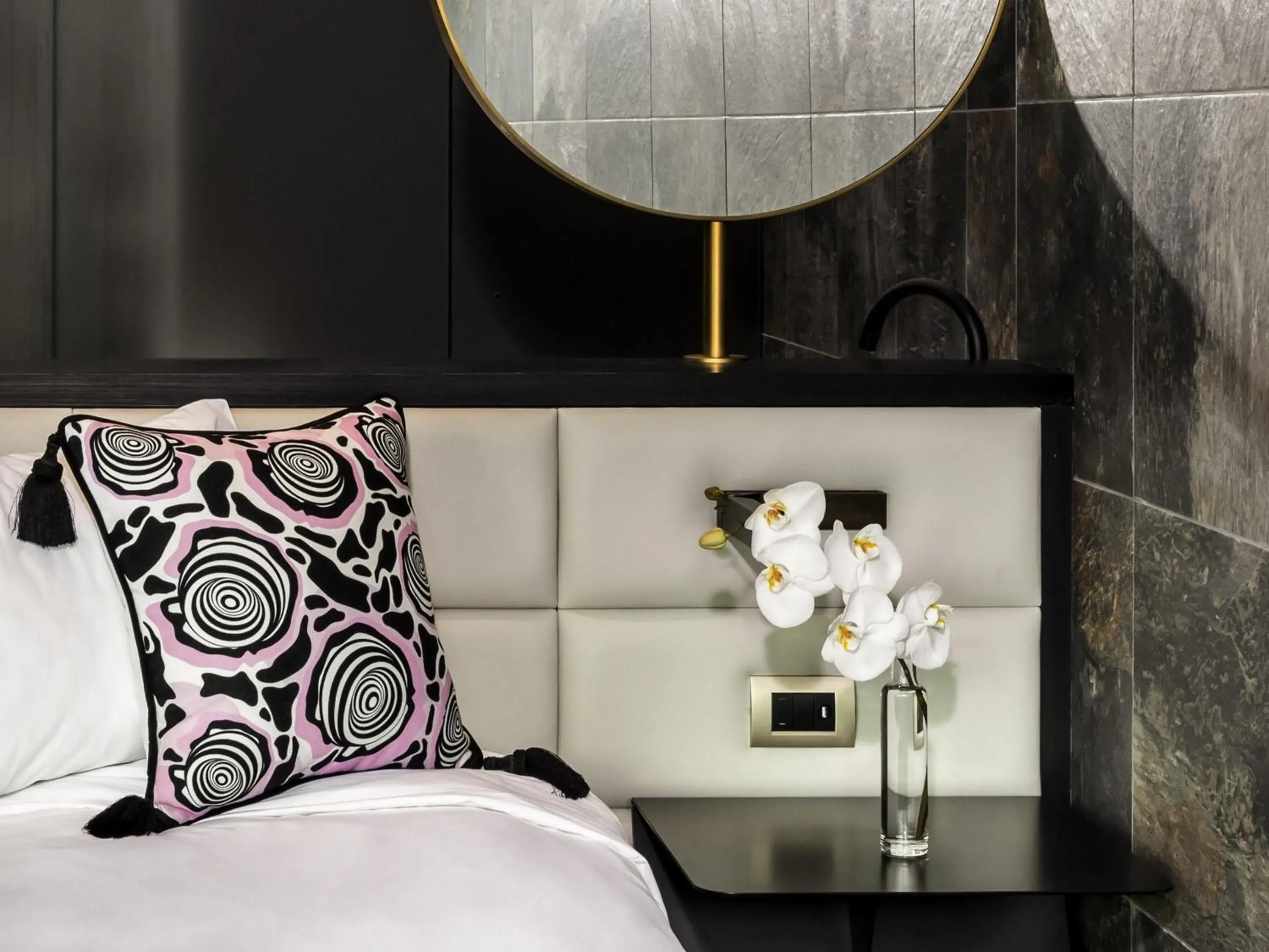 Bedroom, Bed in SO/ Auckland Bedroom, Bed in SO/ Auckland