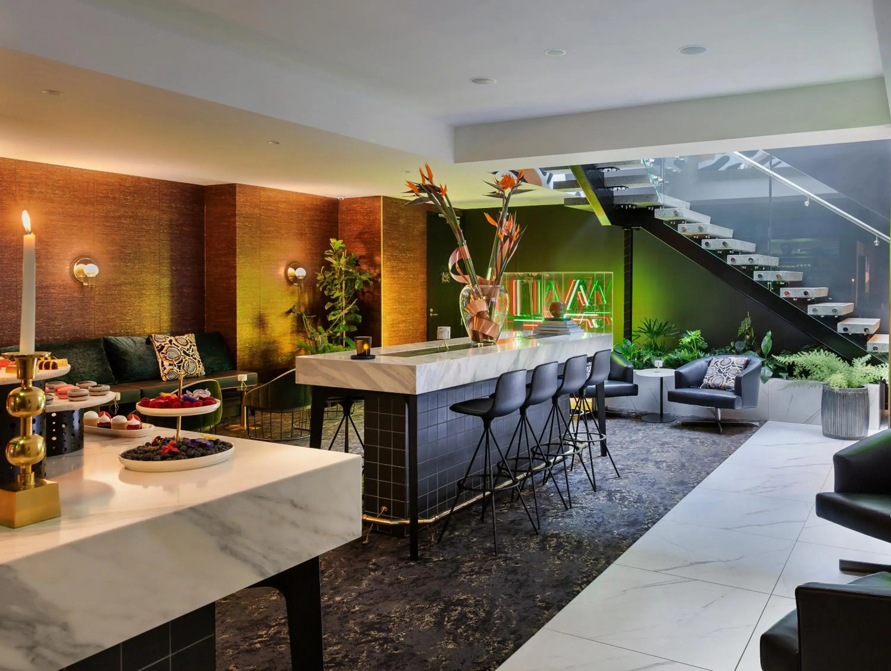 Lounge or bar in SO/ Auckland Lounge or bar in SO/ Auckland