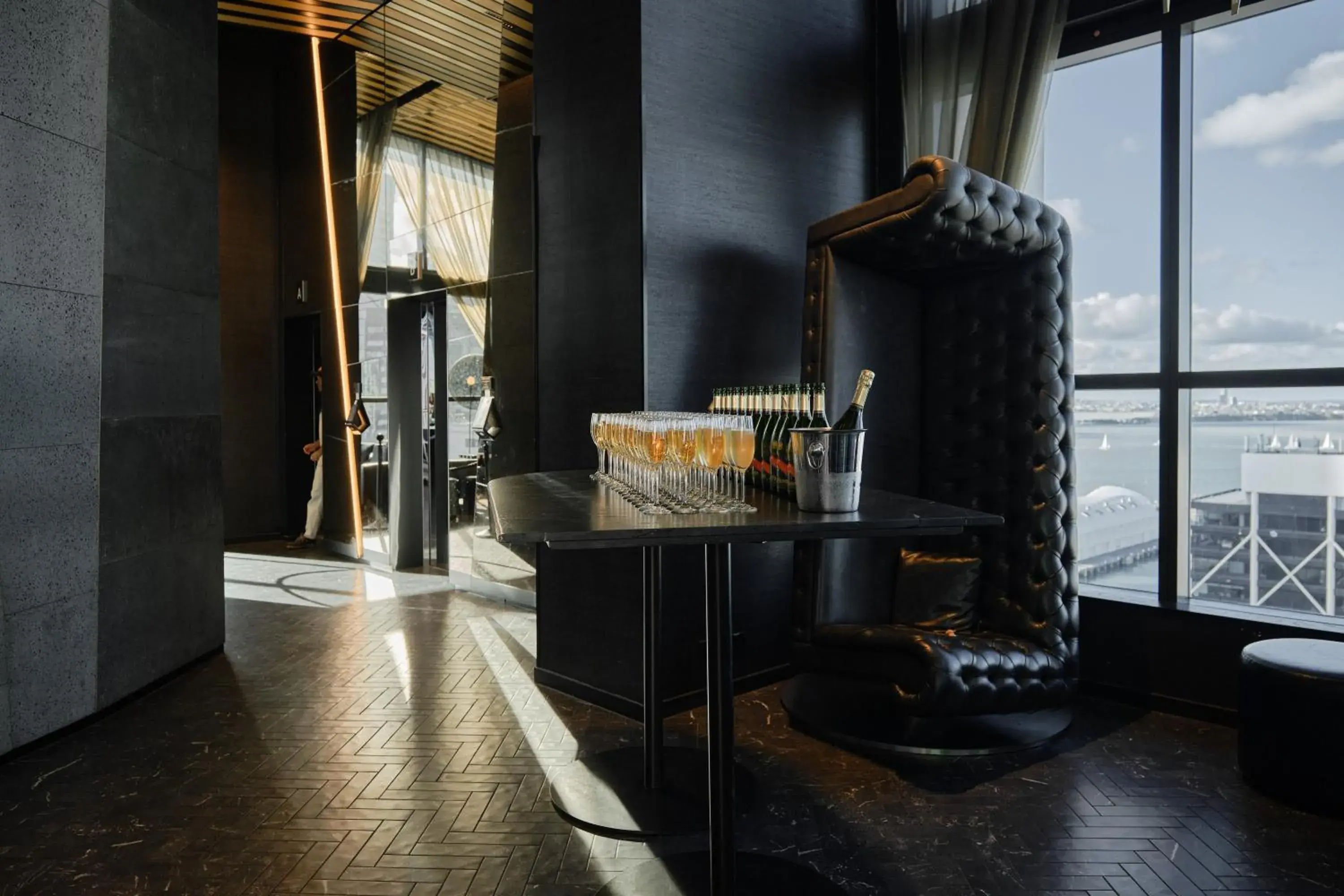 Lounge or bar in SO/ Auckland Lounge or bar in SO/ Auckland