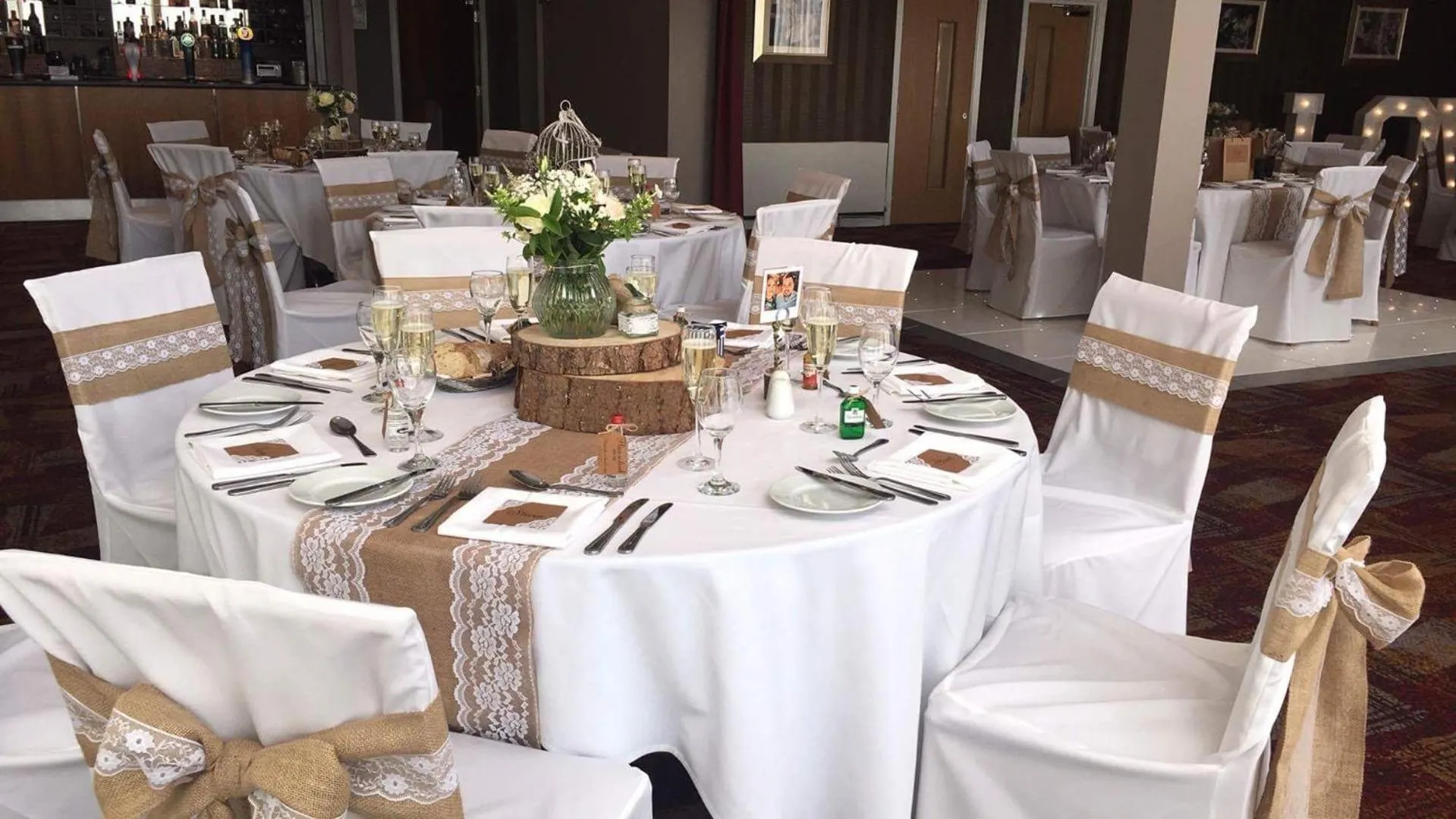 Restaurant/places to eat in Beamish Park Hotel