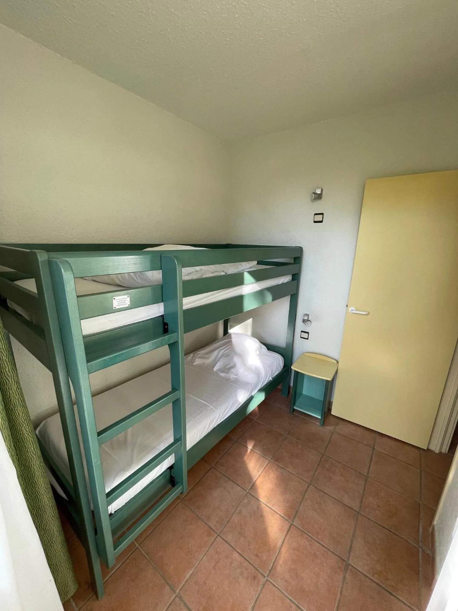 bunk bed, Bed in Village vacances Le Hameau des Oliviers